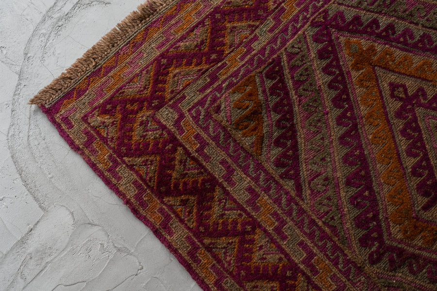 アフガニスタン産 2000年代 マシュワニラグ】手織り絨毯-アンティーク