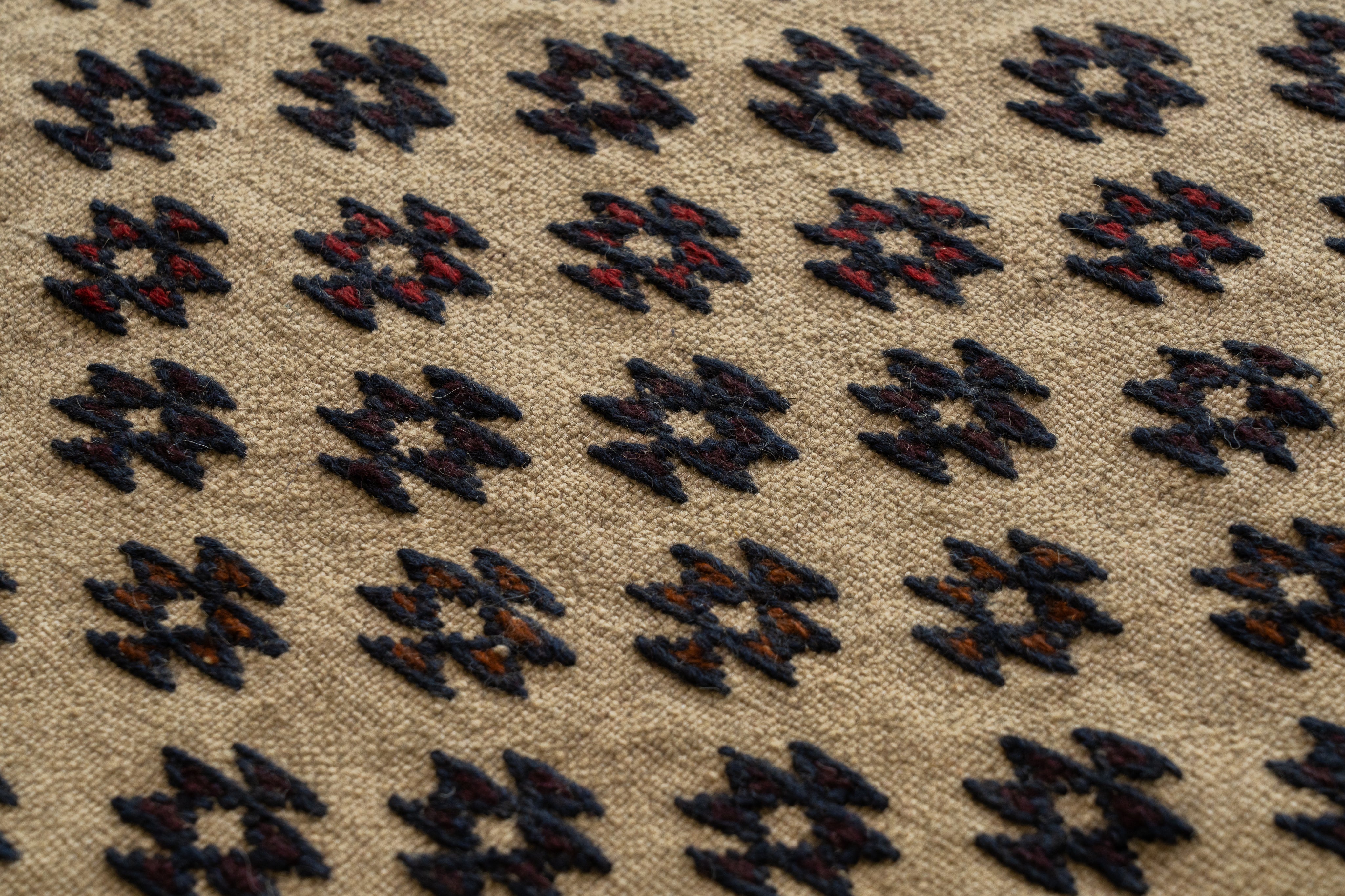 アフガニスタン 2000年代 ヴィンテージキリム】トライバルラグ