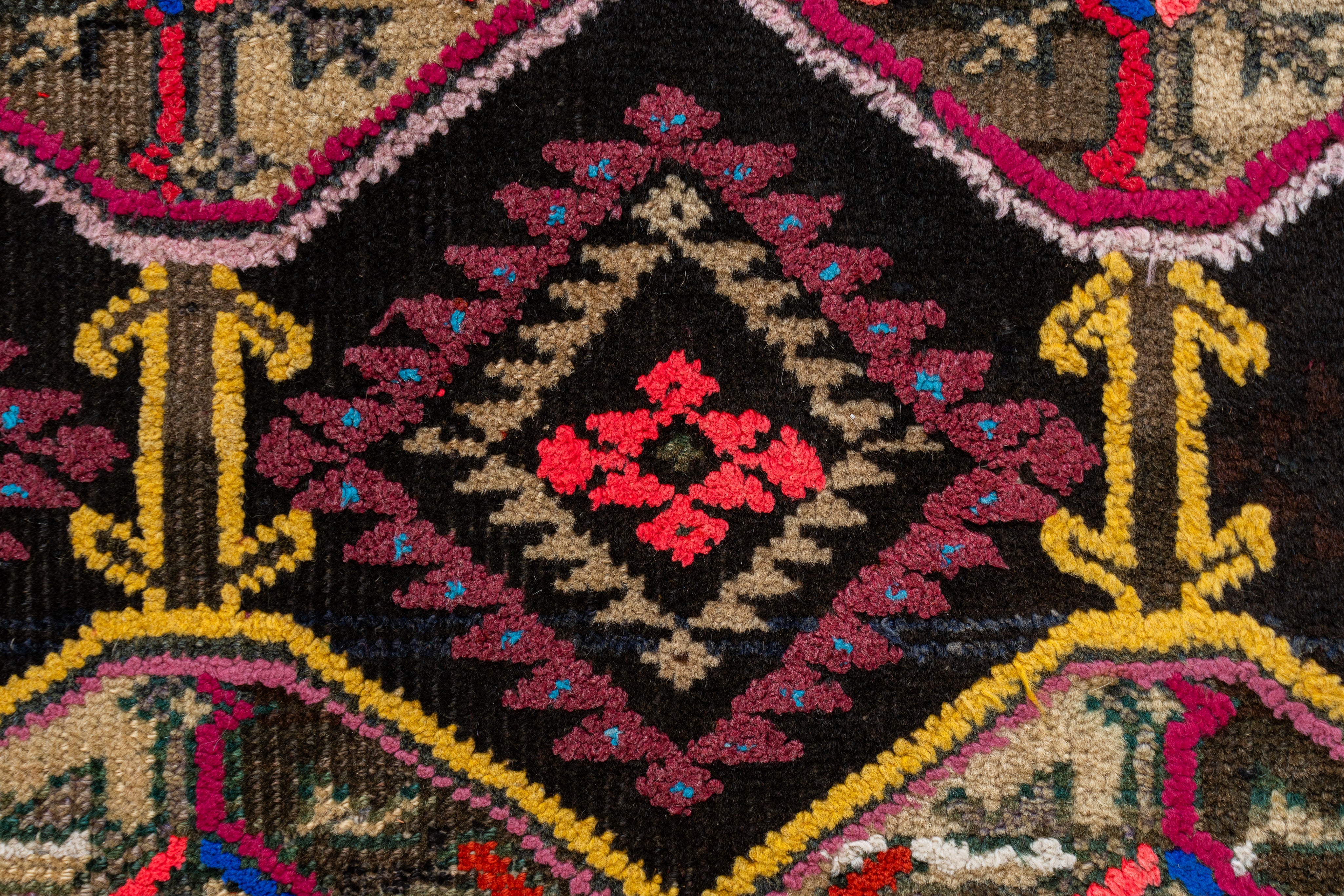 アフガニスタン 1990年代 トライバルラグ】バルーチラグ-ヴィンテージ