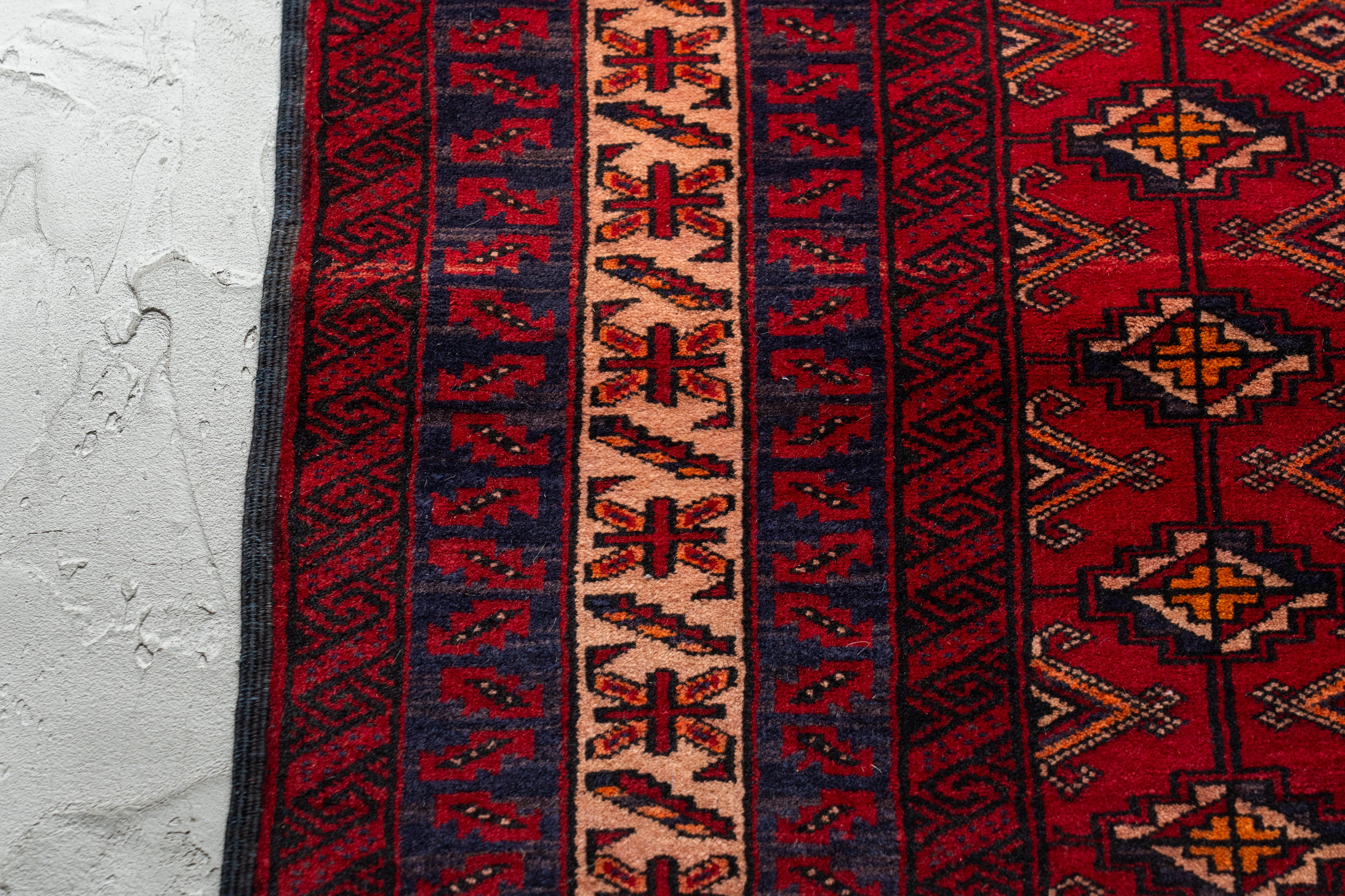 アフガニスタン バルーチラグ　1980年代 アフガニスタン産 1980年代 トライバルラグ】バルーチラグ