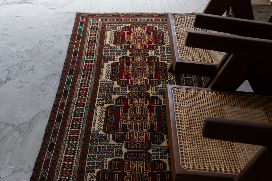 アフガニスタン産 1990年代 バルーチ族】トライバルラグ-ヴィンテージ