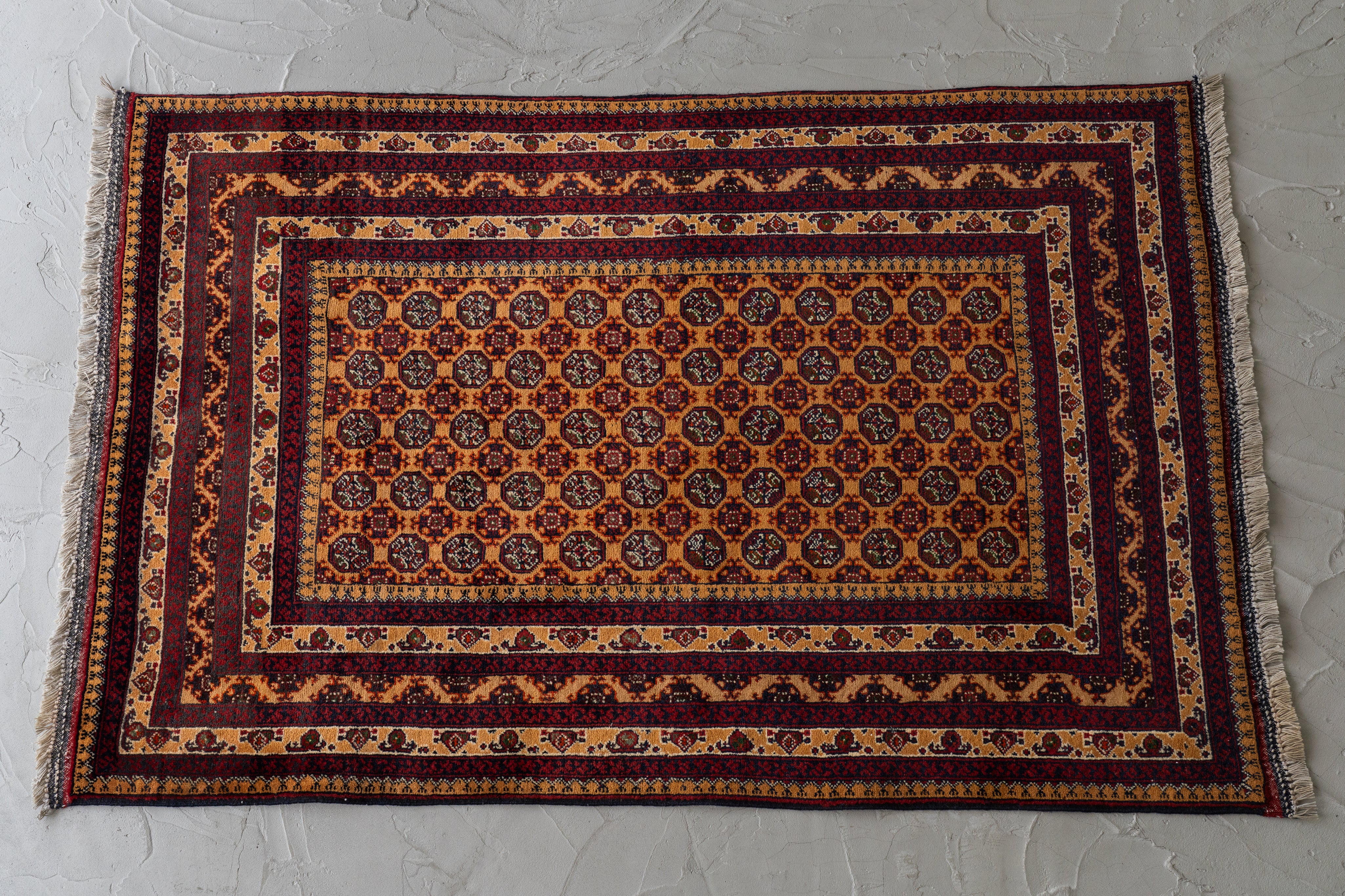 トライバルラグ　トルクメン　ヴィンテージラグ　手織り絨毯　アフガニスタン絨毯 トライバルラグ トルクメン ヴィンテージラグ 手織り絨毯