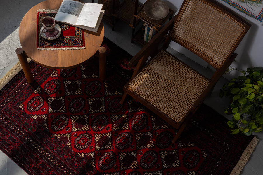 アフガニスタン産 1990年代 トルクメンラグ】トライバルラグ