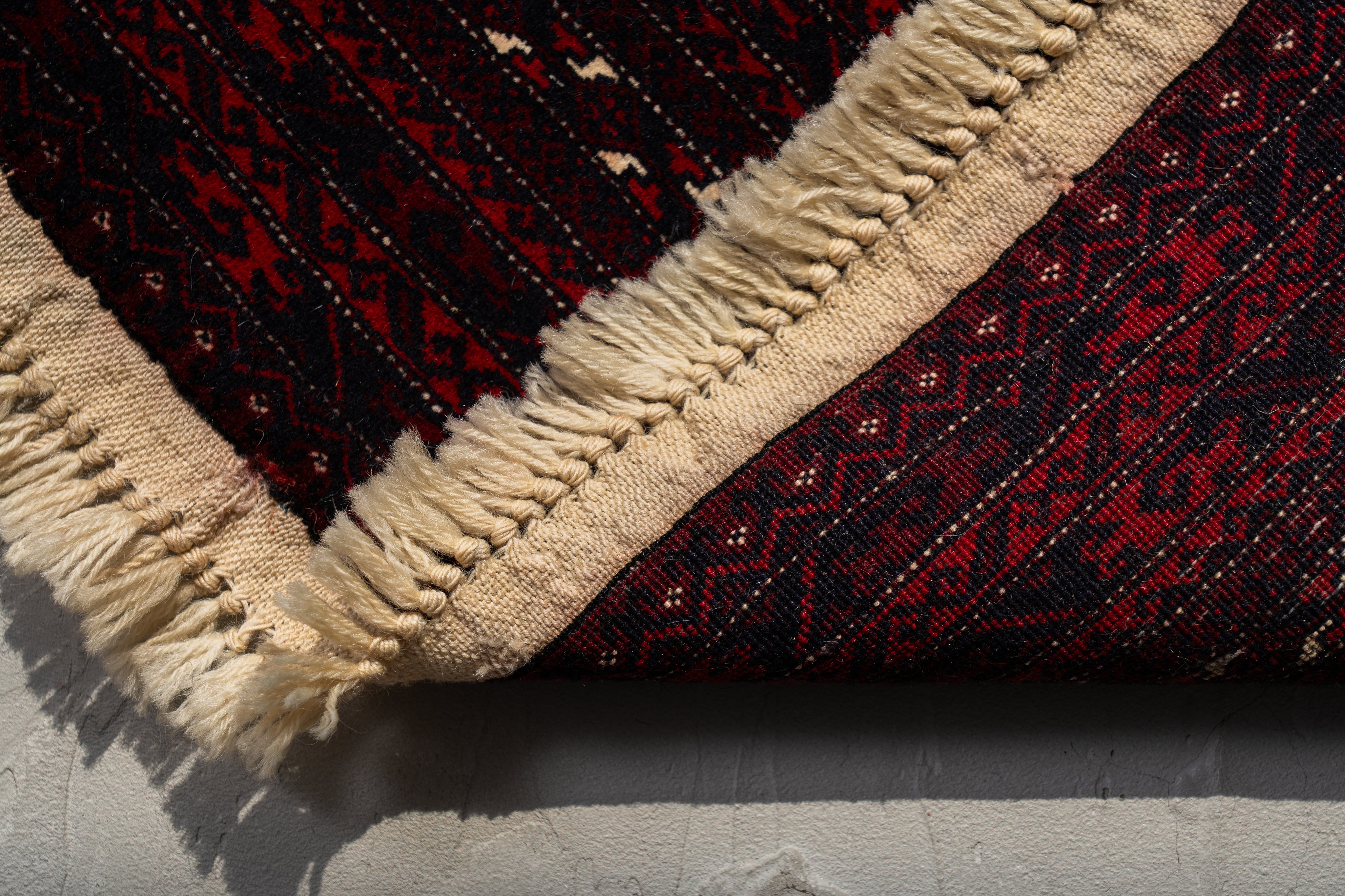 大型ヴィンテージラグ　トルクメン族　ウール（276×201cm）レッド・ブラック アフガニスタン産 1990年代 トルクメンラグ】トライバルラグ