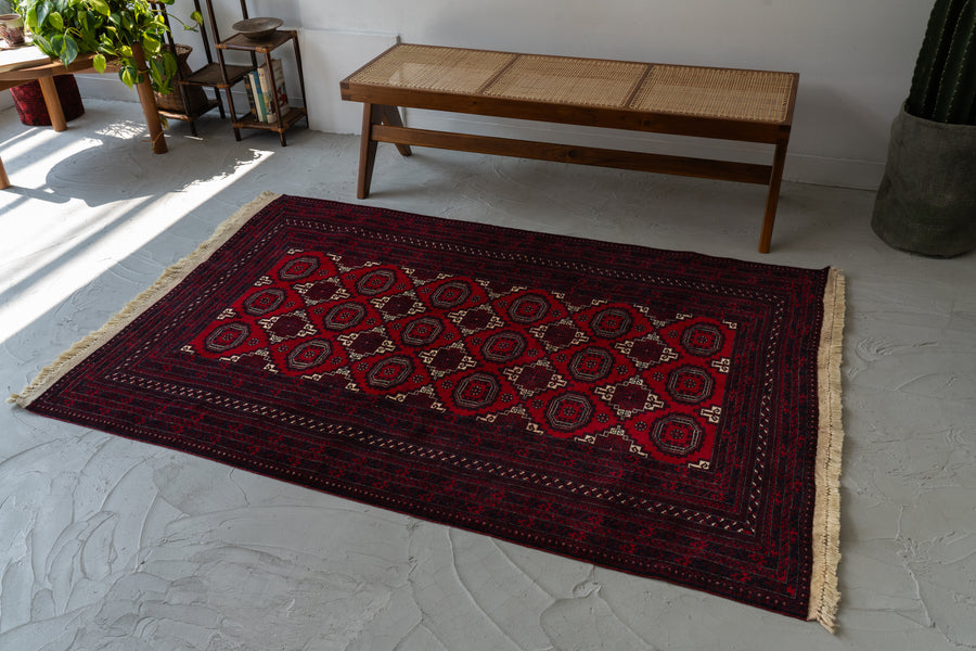 大型ヴィンテージラグ　トルクメン族　ウール（276×201cm）レッド・ブラック アフガニスタン産 1990年代 トルクメンラグ】トライバルラグ