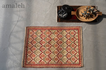 ペルシャ絨毯　ミニラグ 手織り絨毯　あがりかまちにも❣️ヴィンテージラグ ペルシャ絨毯 ミニラグ 手織り絨毯 あがりかまちにも