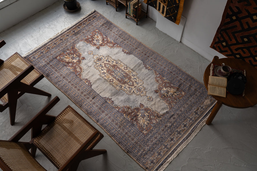 パキスタン産 1980年代 パキスタンラグ】手織り絨毯-ヴィンテージラグ