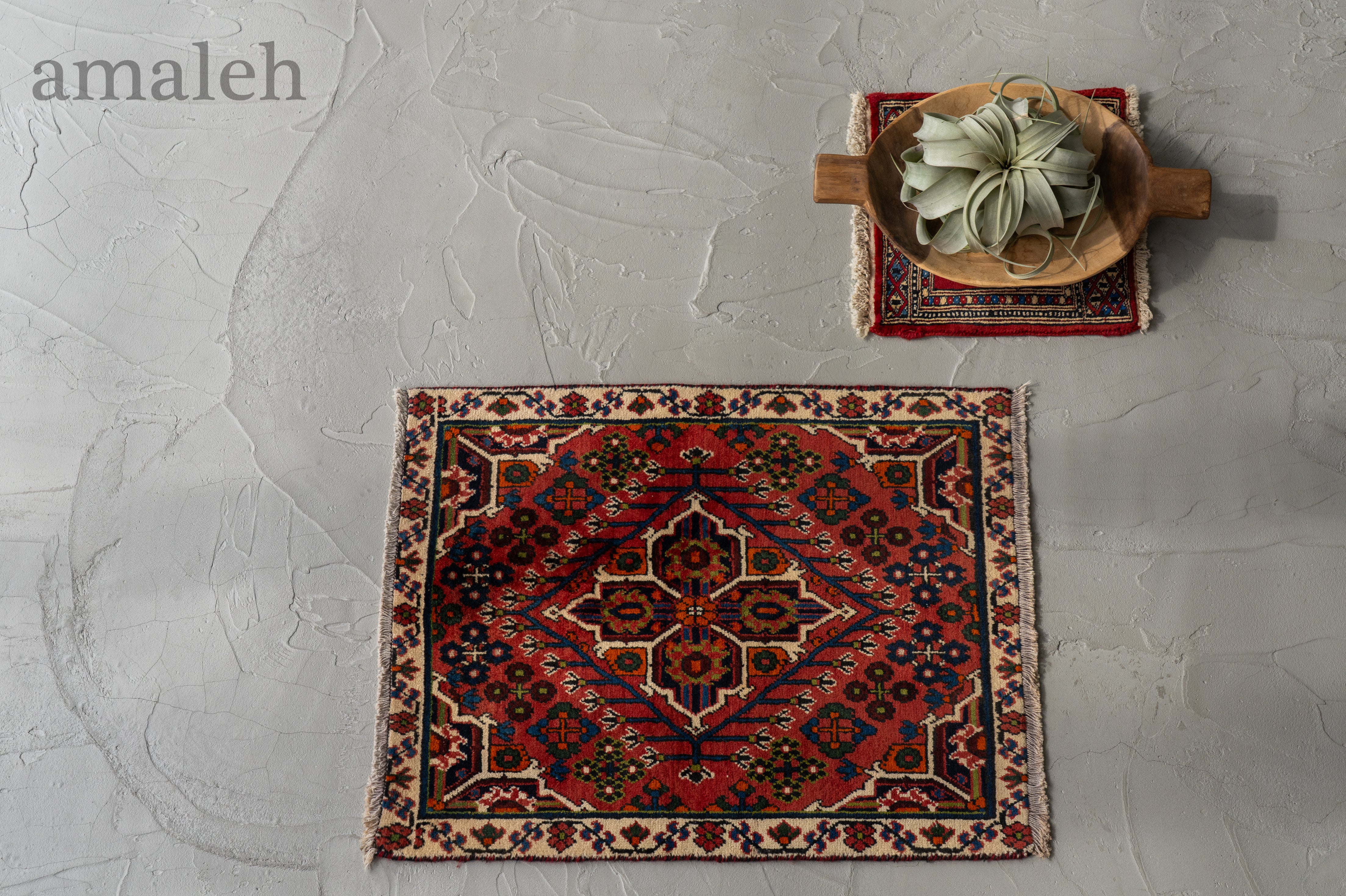 ペルシャ絨毯 ペルシャヴィンテージラグ 220x146 手織り オールド ペルシャ絨毯 ペルシャヴィンテージラグ 220x146 手織り