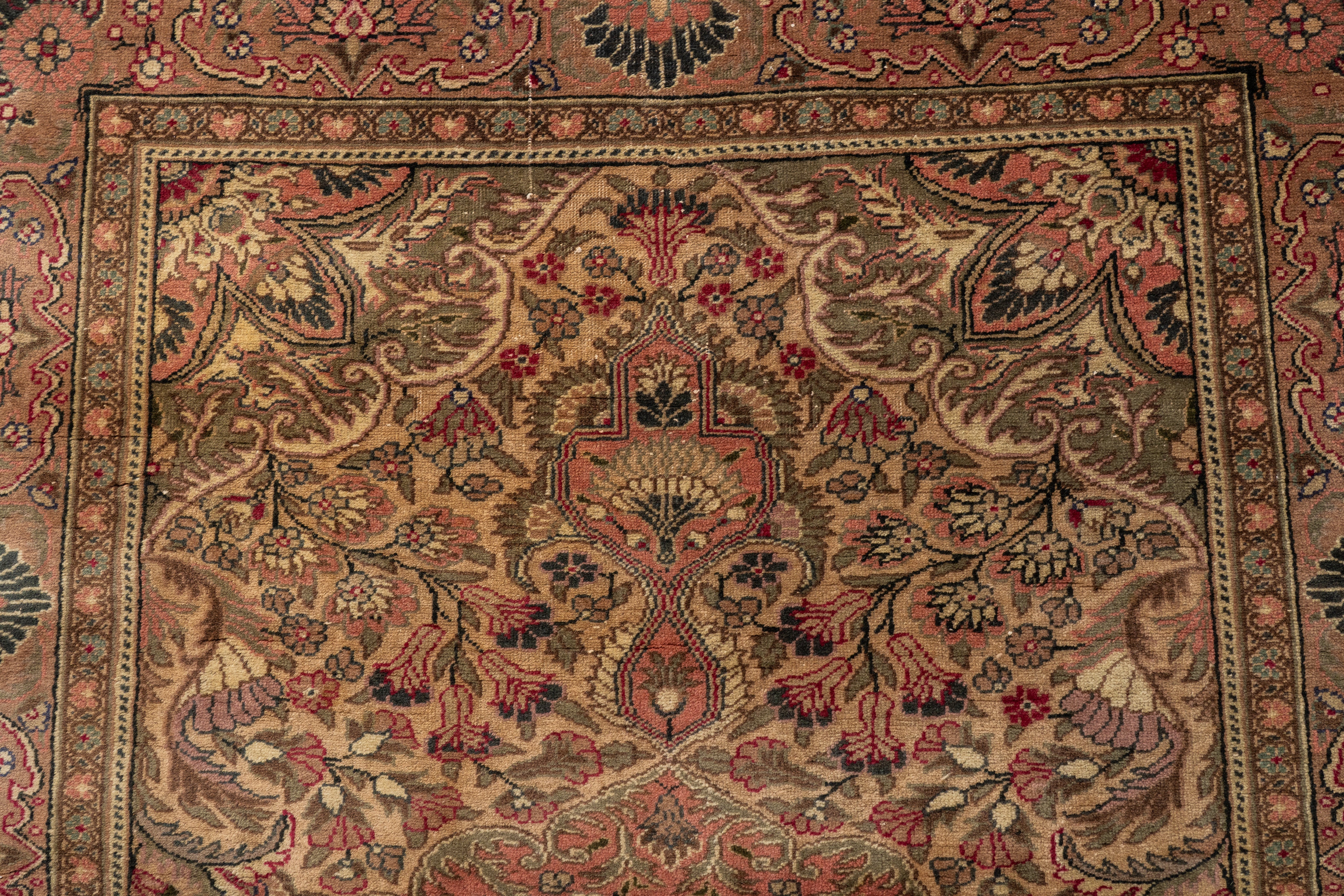 トルコ産 1980年代 トルコラグ】手織り絨毯-ヴィンテージラグ専門店