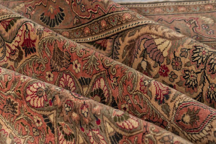 トルコ産 1980年代 トルコラグ】手織り絨毯-ヴィンテージラグ専門店