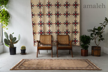 LARGE SIZEのヴィンテージラグ・トライバルラグ・手織り絨毯