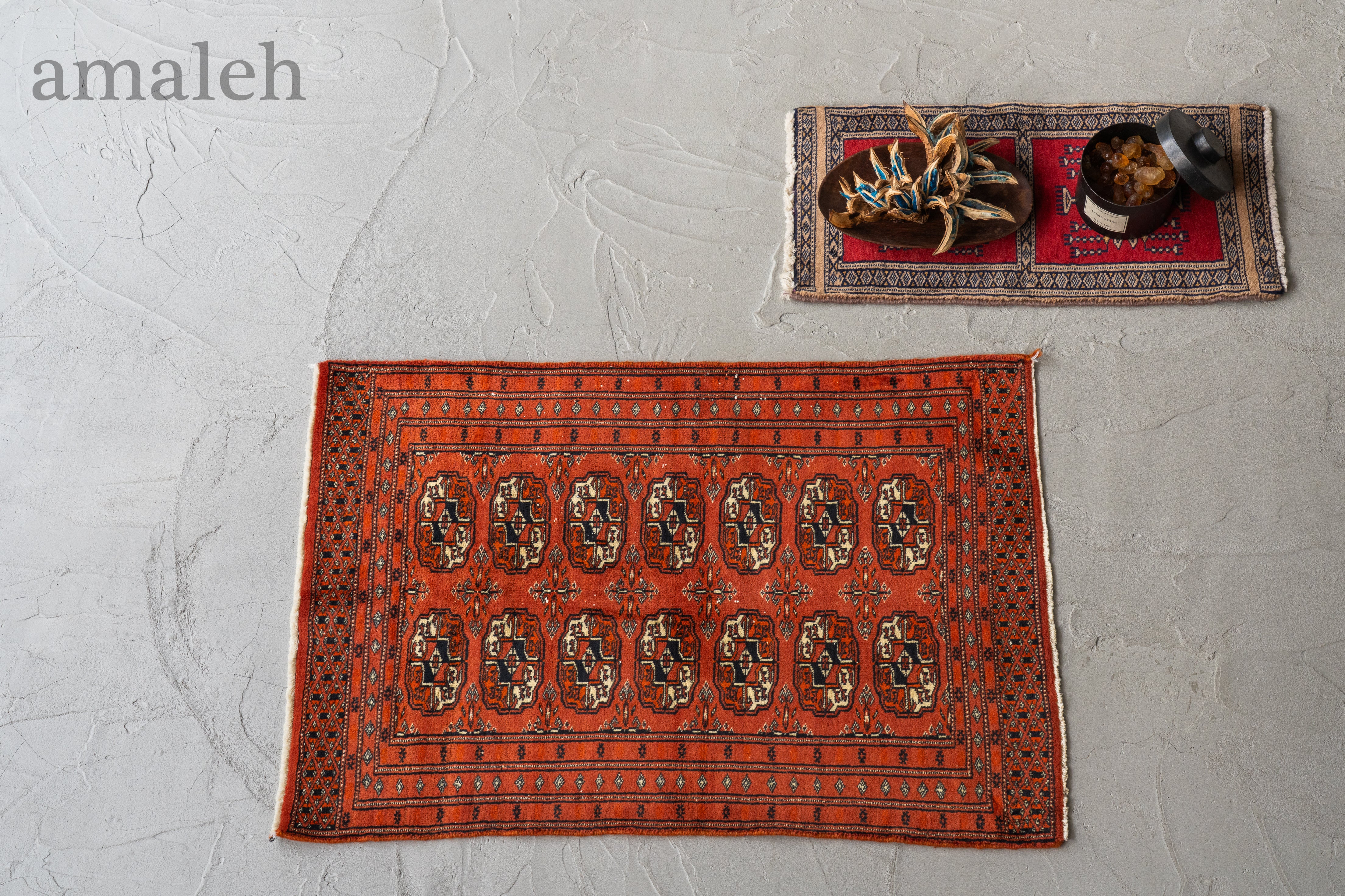 ALL PRODUCTS-ヴィンテージラグ・キルト・クバクロス・スツール