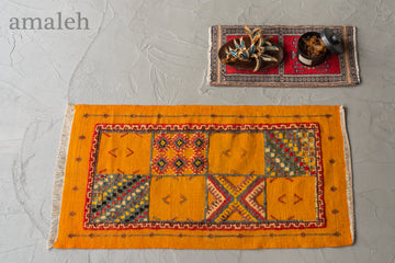 モロッコ産　1980年代　ヴィンテージラグ　モロッカンラグ　オレンジ　イエロー　キリム　玄関マット　玄関　キッチンマット　ベッドサイド　家具　手織り　絨毯　カーペット　ヴィンテージラグ専門店　amaleh　通販