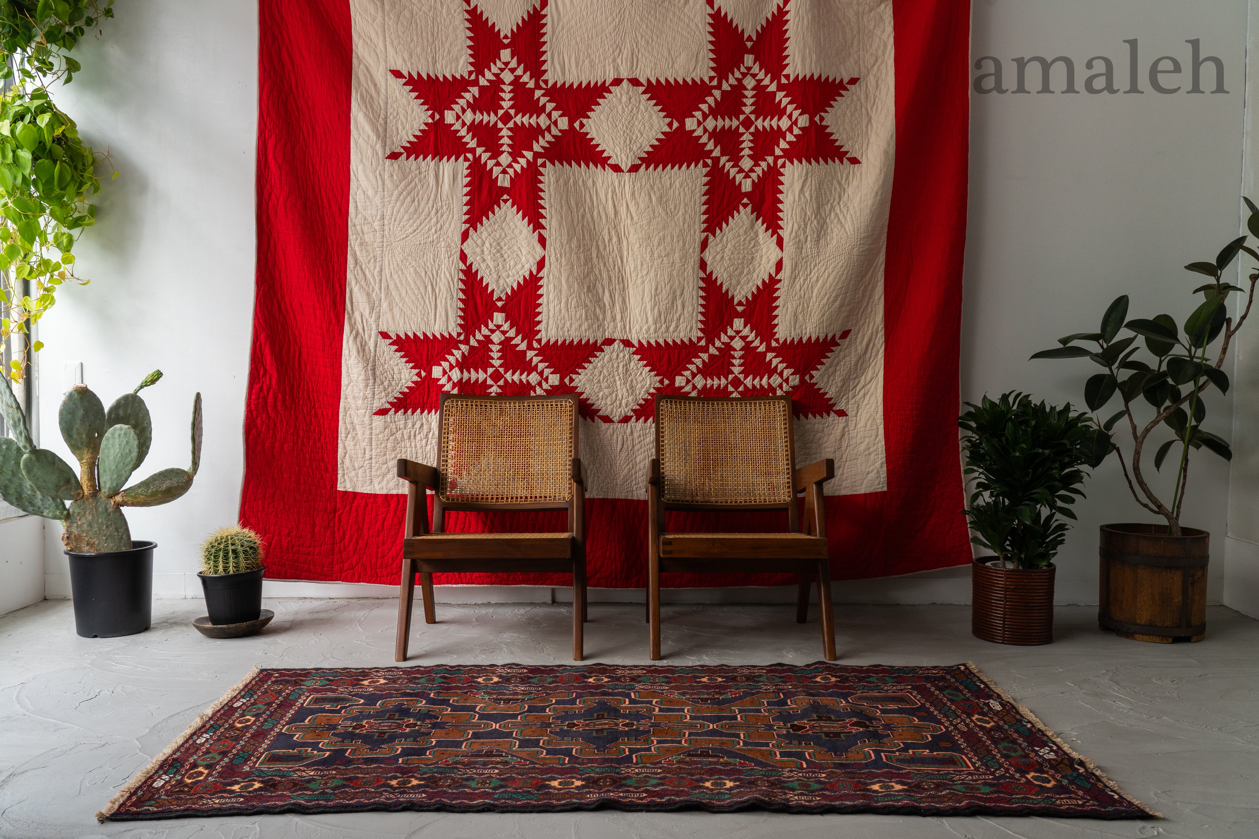 LARGE SIZEのヴィンテージラグ・トライバルラグ・手織り絨毯