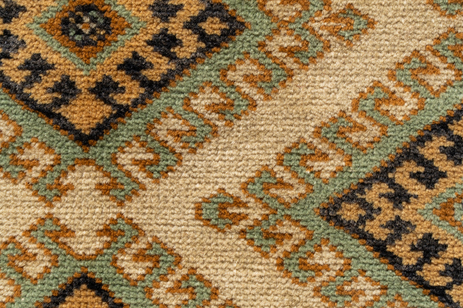 パキスタン産　1980年代　ヴィンテージラグ　パキスタンラグ　サソリ柄　イーブルアイ　魔除け　グリーン　緑　ブラウン　茶　玄関マット　玄関　キッチンマット　ベッドサイド　家具　手織り　絨毯　カーペット　ヴィンテージラグ専門店　amaleh　通販