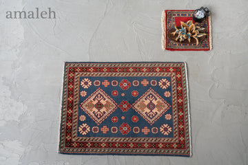 アゼルバイジャン産　1980年代　ヴィンテージラグ　ネイビー　紺　花柄　植物柄　玄関マット　玄関　キッチンマット　ベッドサイド　家具　手織り　絨毯　カーペット　ヴィンテージラグ専門店　amaleh　通販