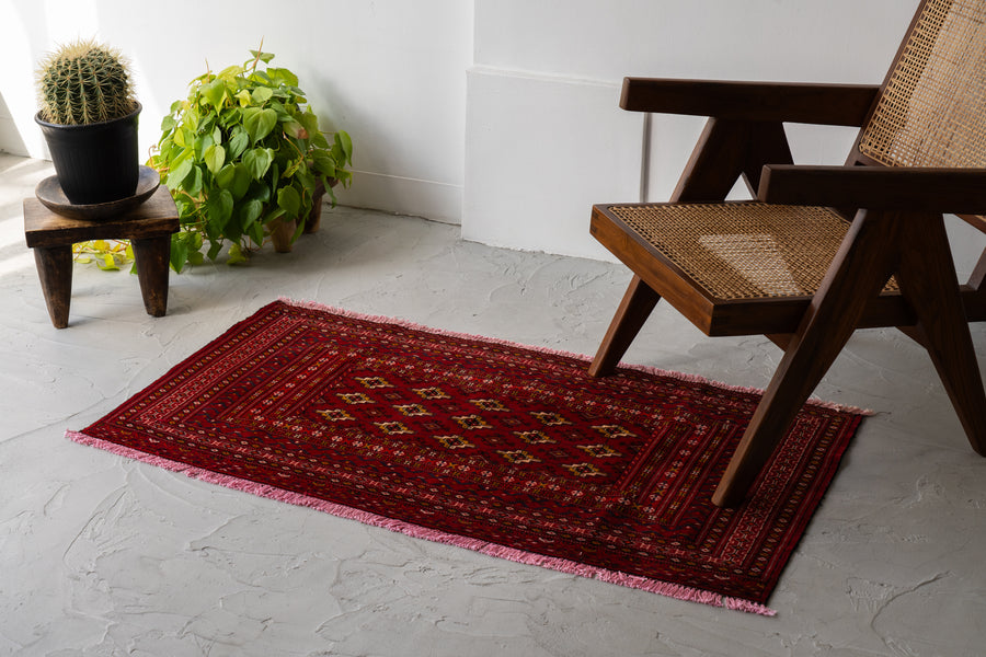 イラン産 1990年代 トルクメンラグ】トライバルラグ-手織り絨毯