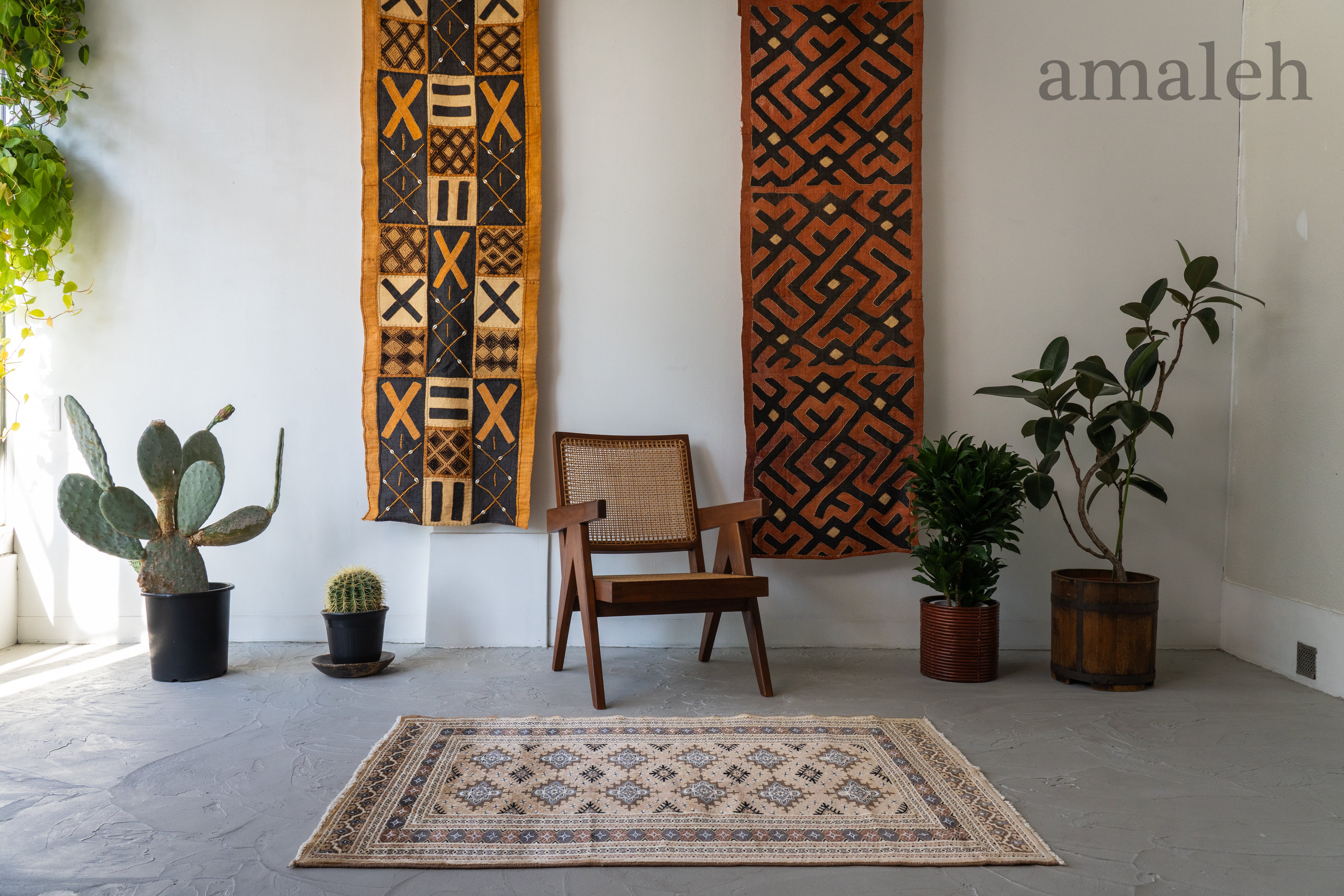 ALL PRODUCTS-ヴィンテージラグ・キルト・クバクロス・スツール