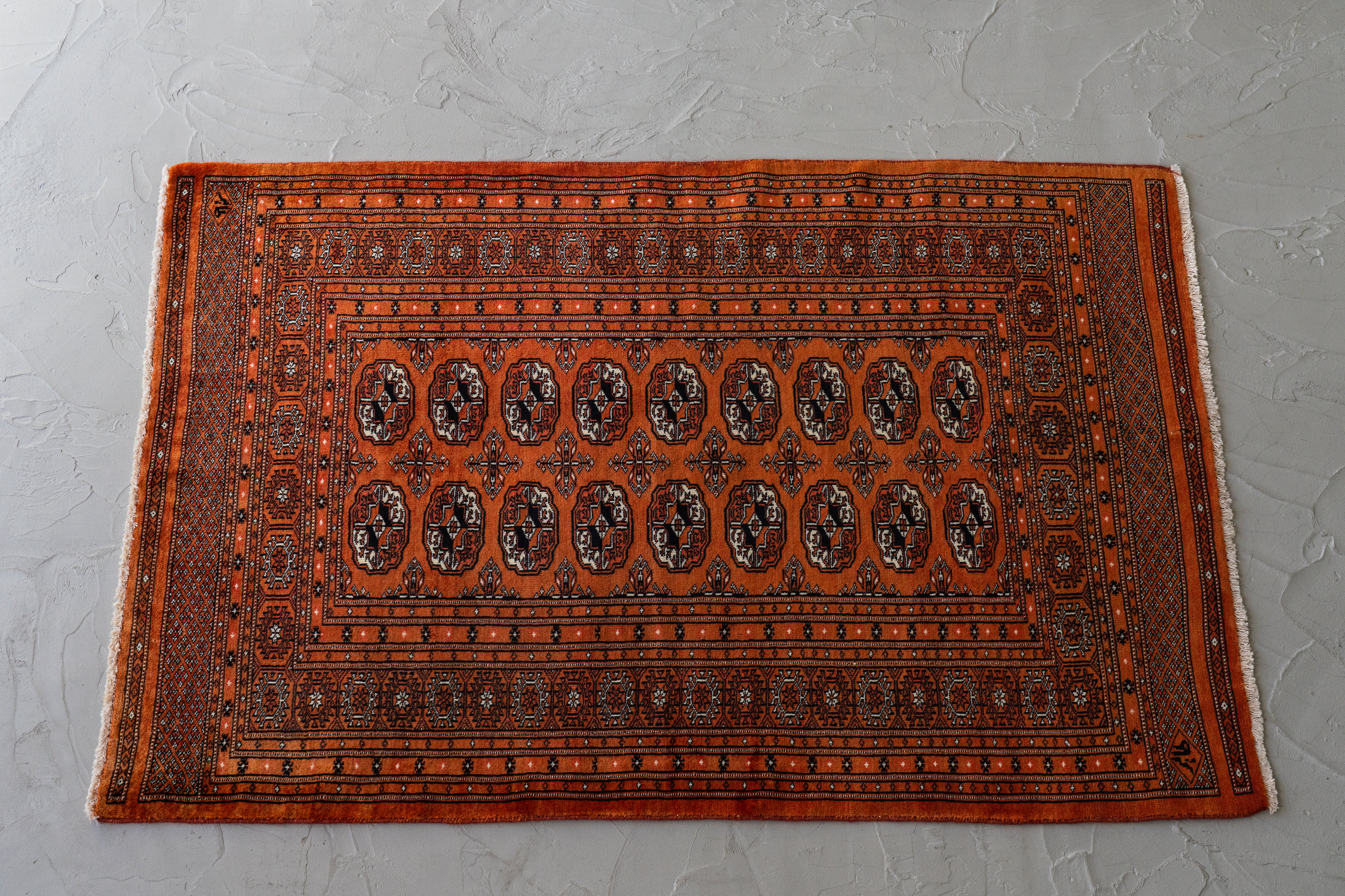 パキスタン産 1990年代 パキスタンラグ】手織り絨毯-アンティークラグ