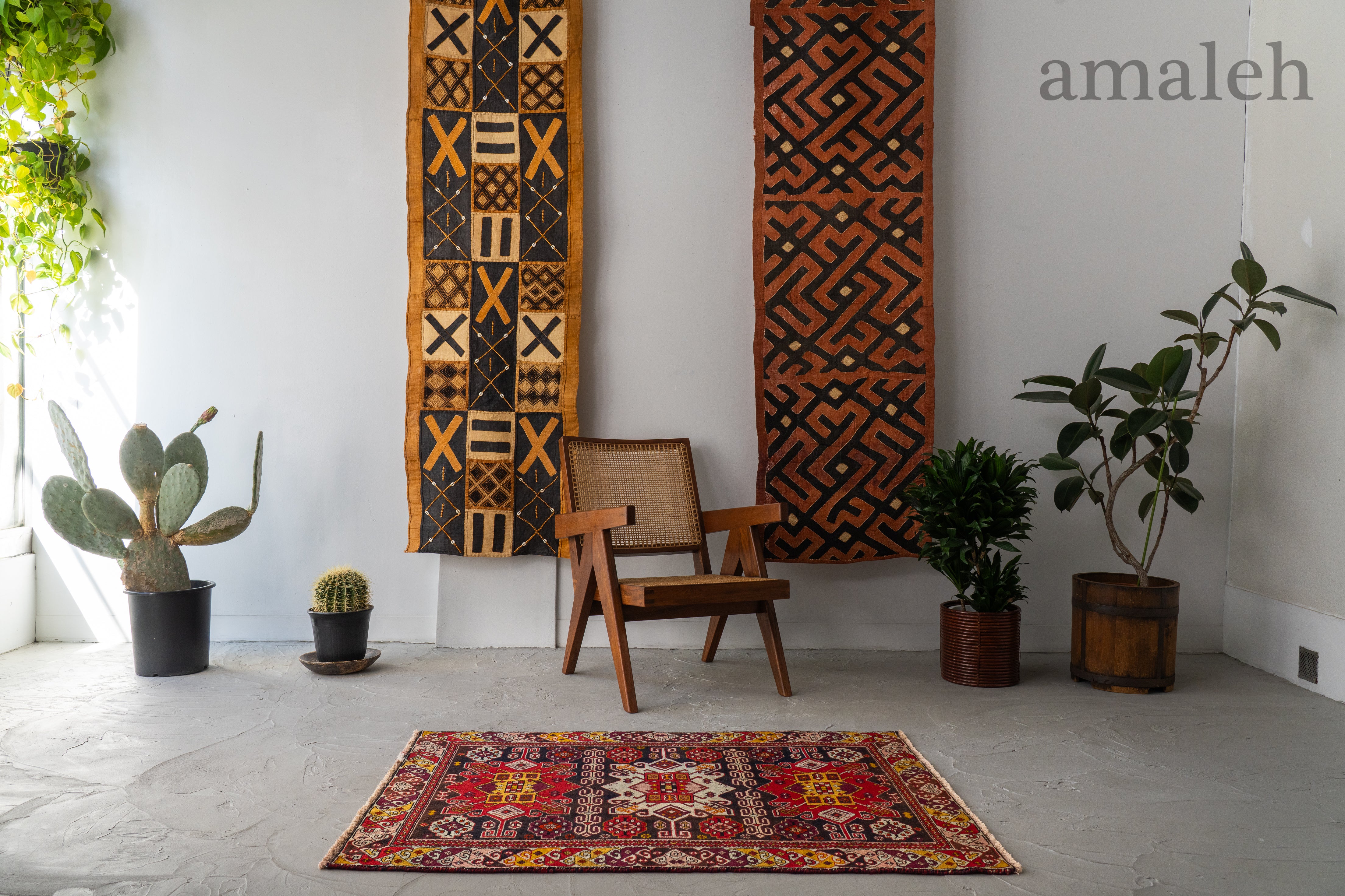 ALL PRODUCTS-ヴィンテージラグ・キルト・クバクロス・スツール