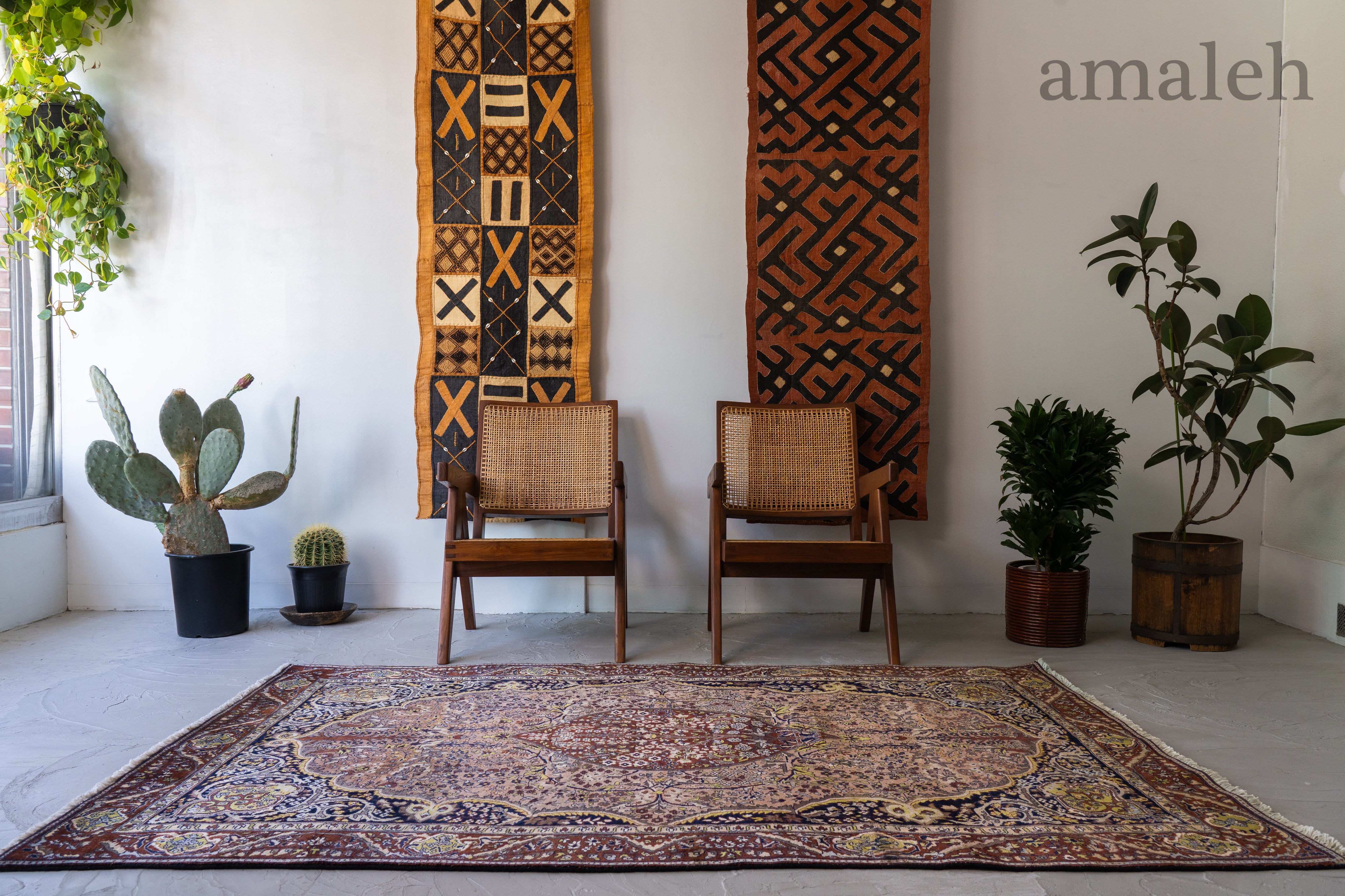 トライバルラグ ヴィンテージ家具 118×78cm 手織り 絨毯 カーペット トライバルラグ ヴィンテージ家具 118×78cm 手織り 絨毯 カーペット