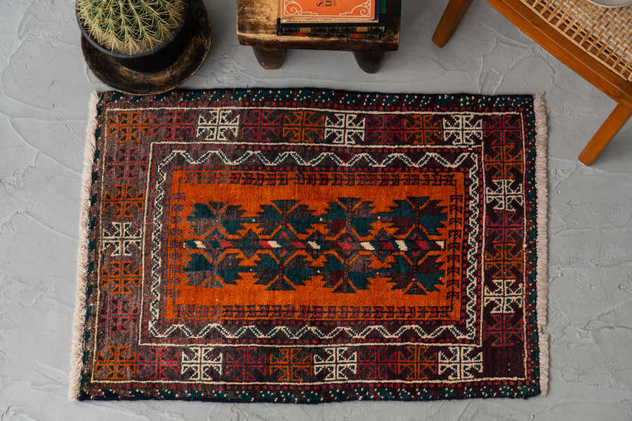 アフガニスタン産 1980年代 トライバルラグ】バルーチラグ