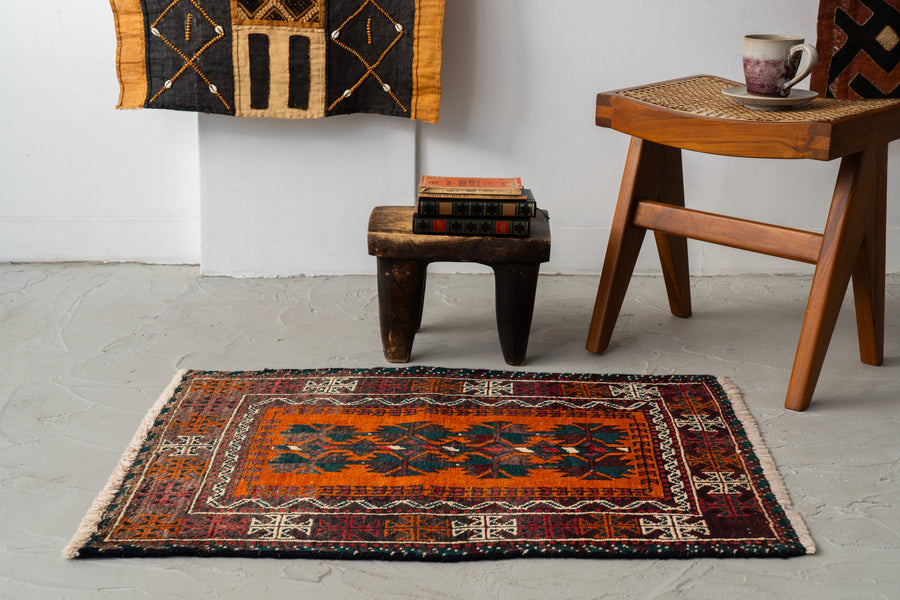 アフガニスタン産 1980年代 トライバルラグ】バルーチラグ