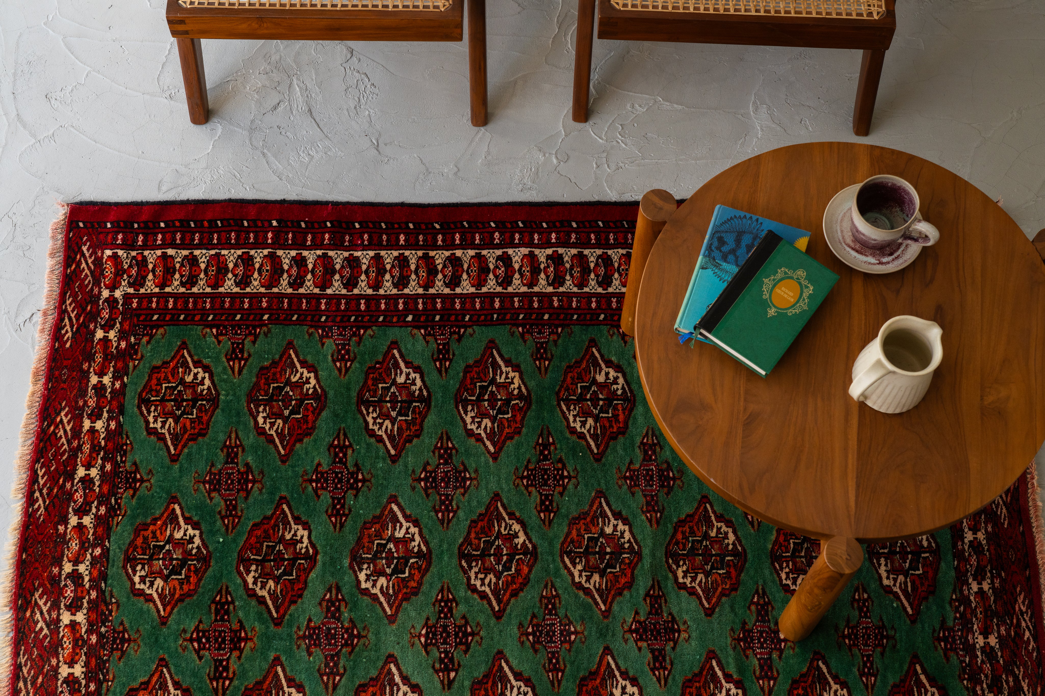 イラン産 1980年代 トルクメンラグ】トライバルラグ-手織り絨毯