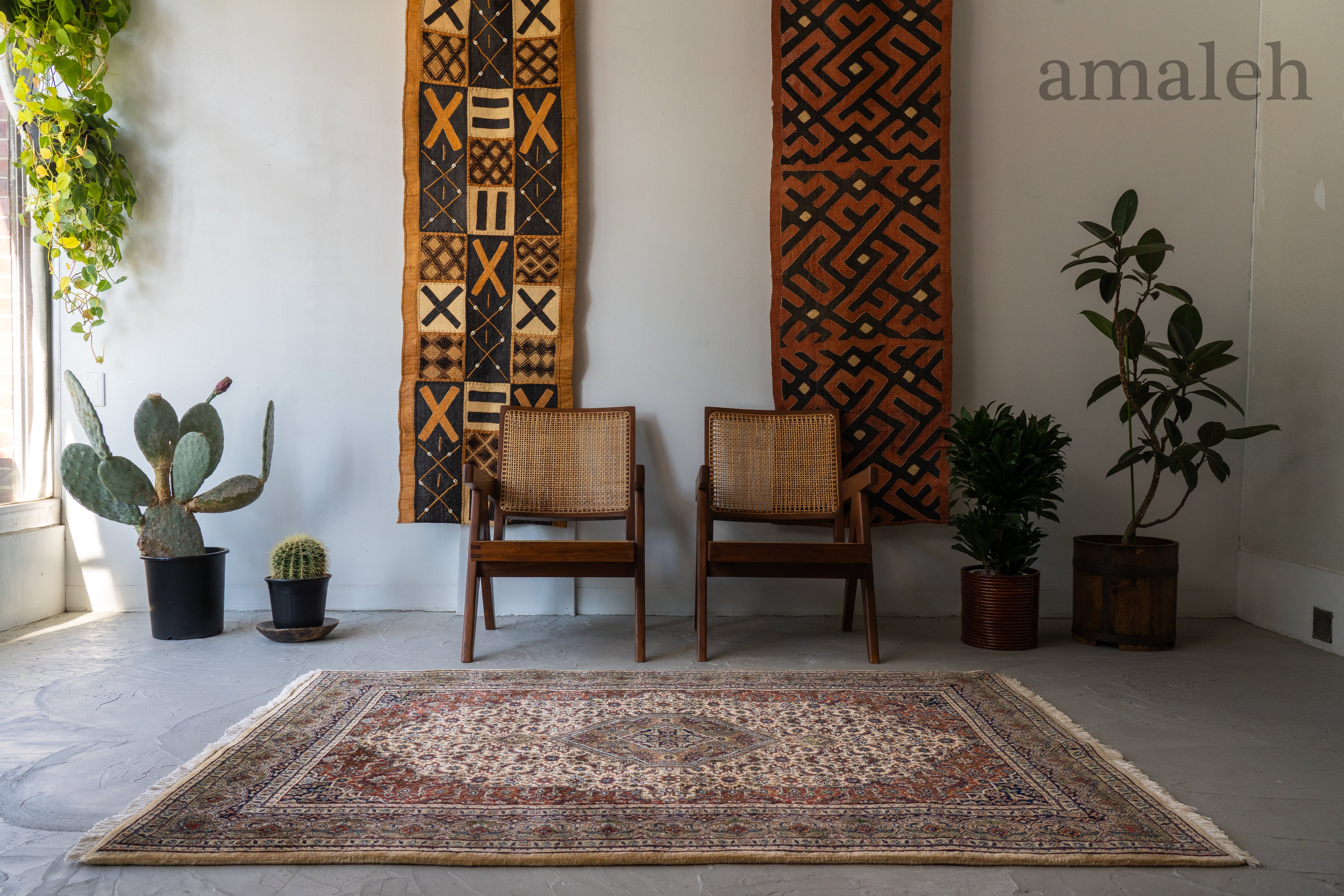 ALL PRODUCTS-ヴィンテージラグ・キルト・クバクロス・スツール