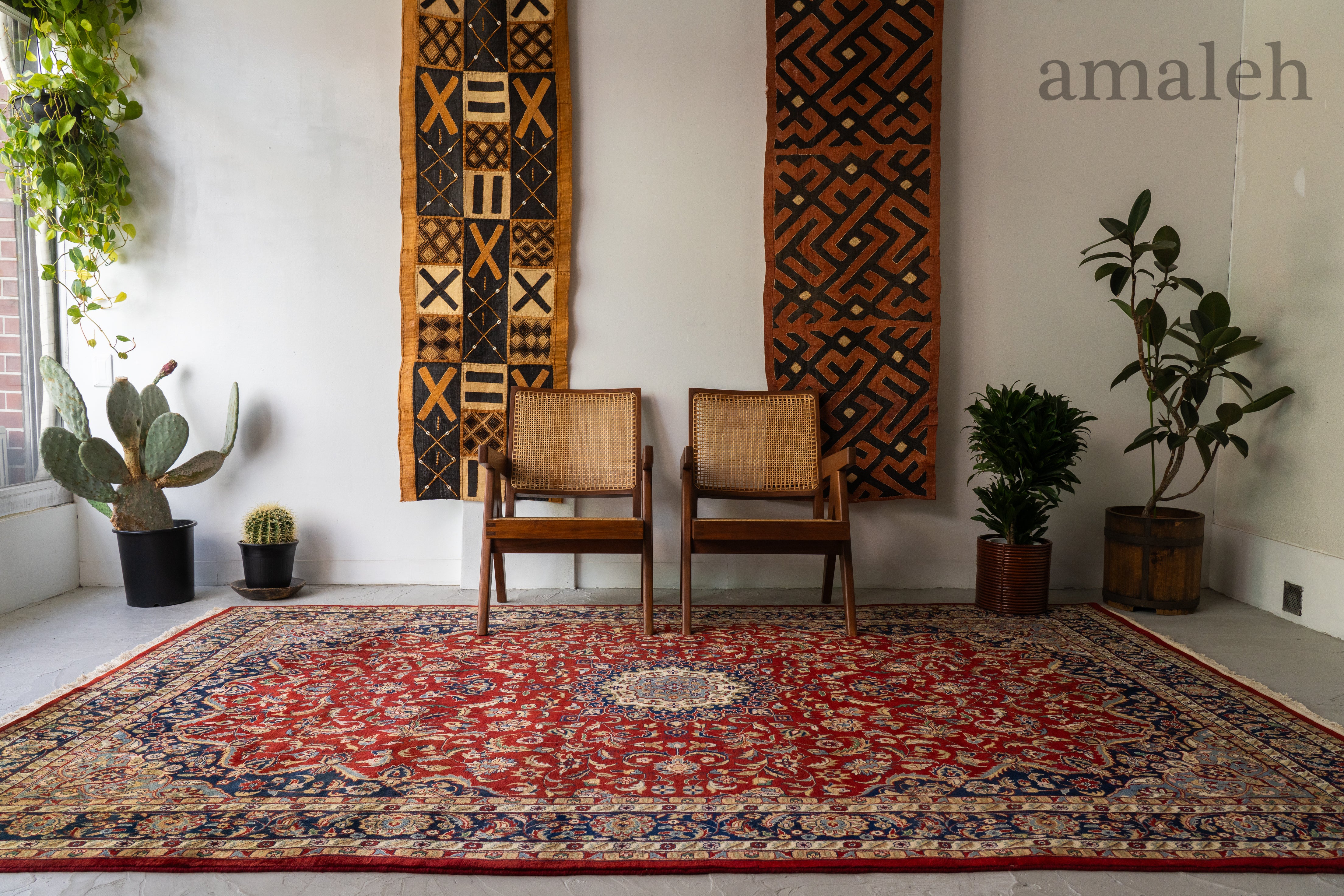 大判/シャビーな赤　ヴィンテージトルコラグ　No.666 大判/シャビーな赤 ヴィンテージトルコラグ No.666 大判/シャビーな赤