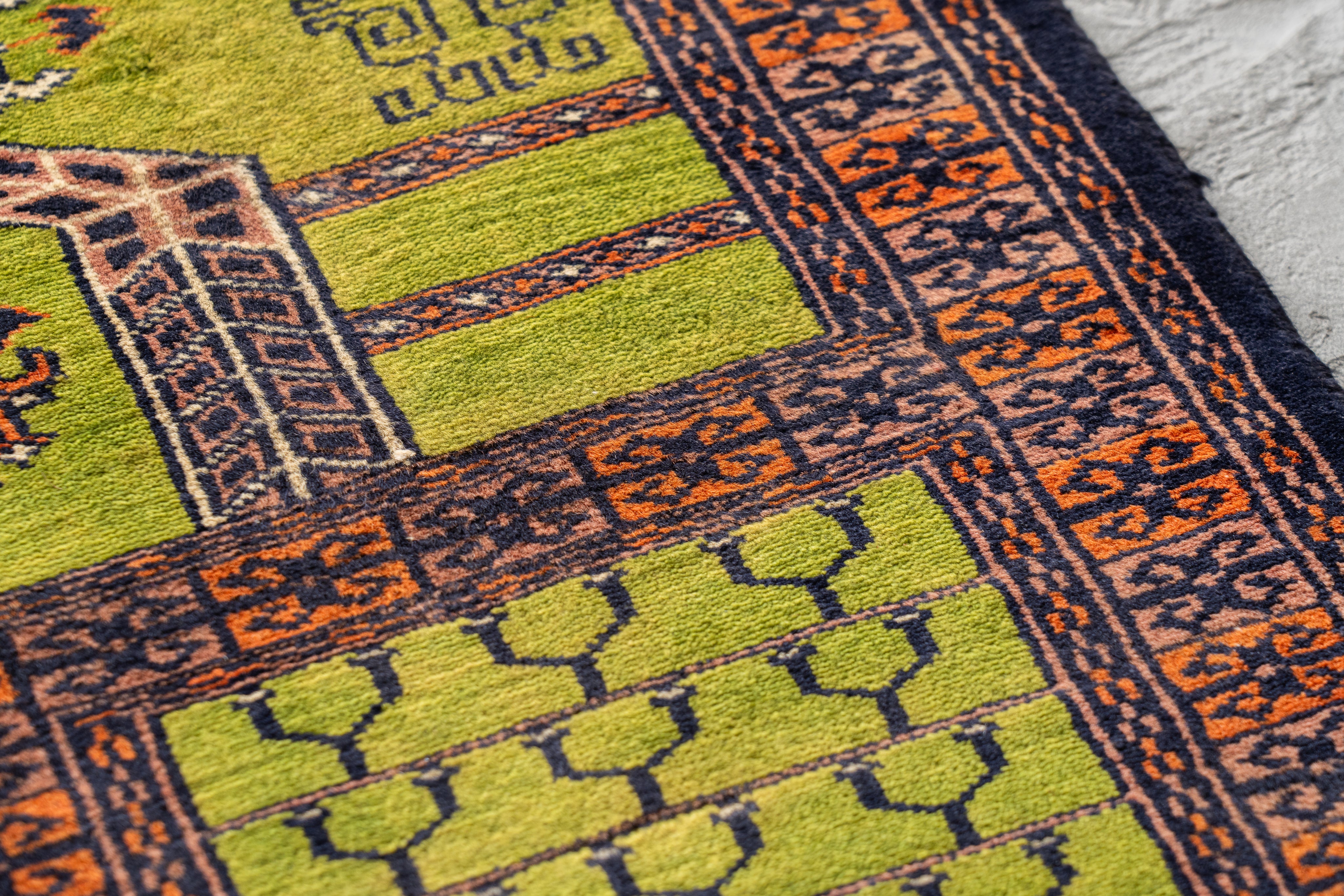 パキスタン産 1980年代 パキスタンラグ】手織り絨毯-アンティークラグ