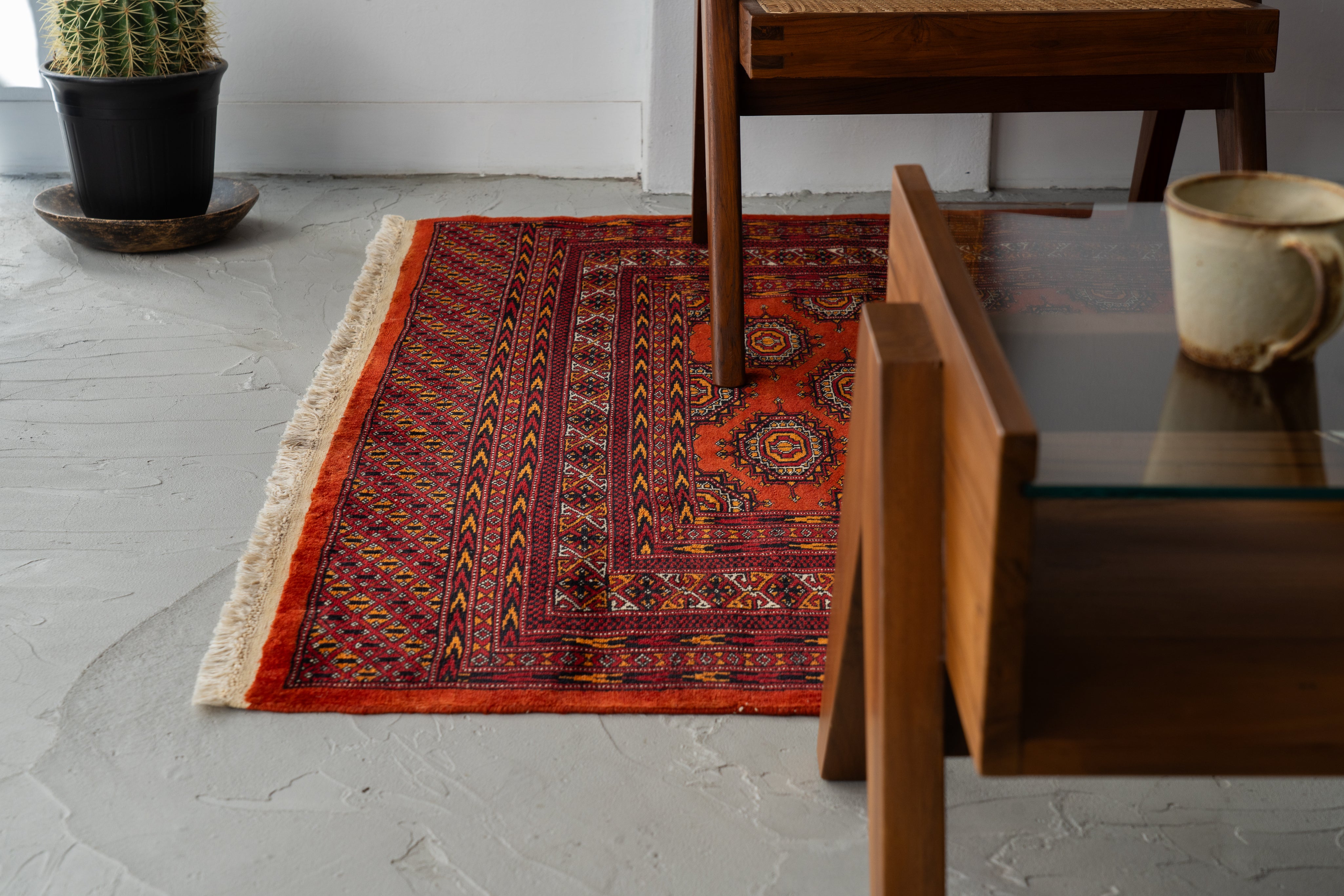 パキスタン産 1980年代 パキスタンラグ】手織り絨毯-アンティークラグ