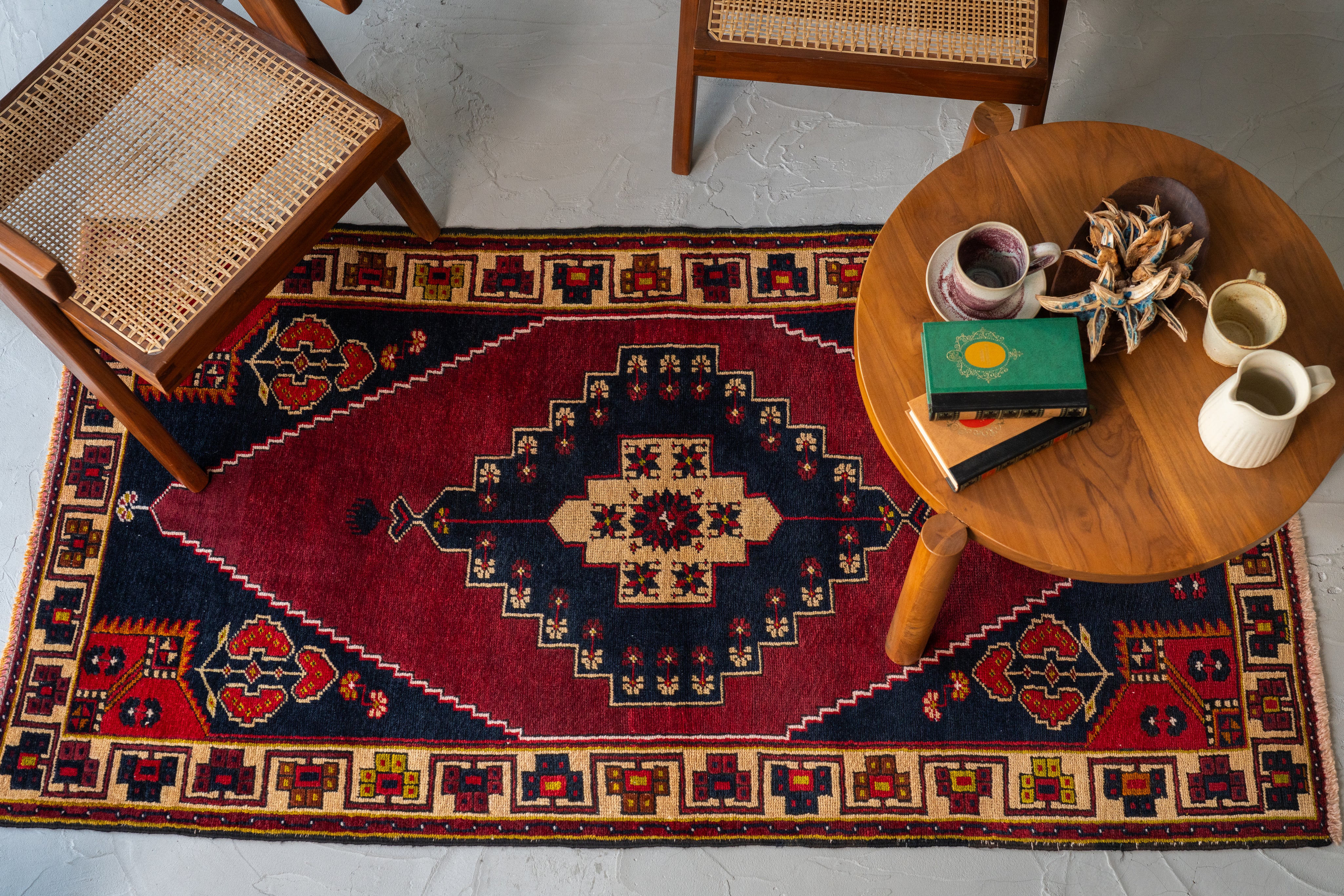 トルコ産 1980年代 トルコラグ】手織り絨毯-アンティークラグ-オールド