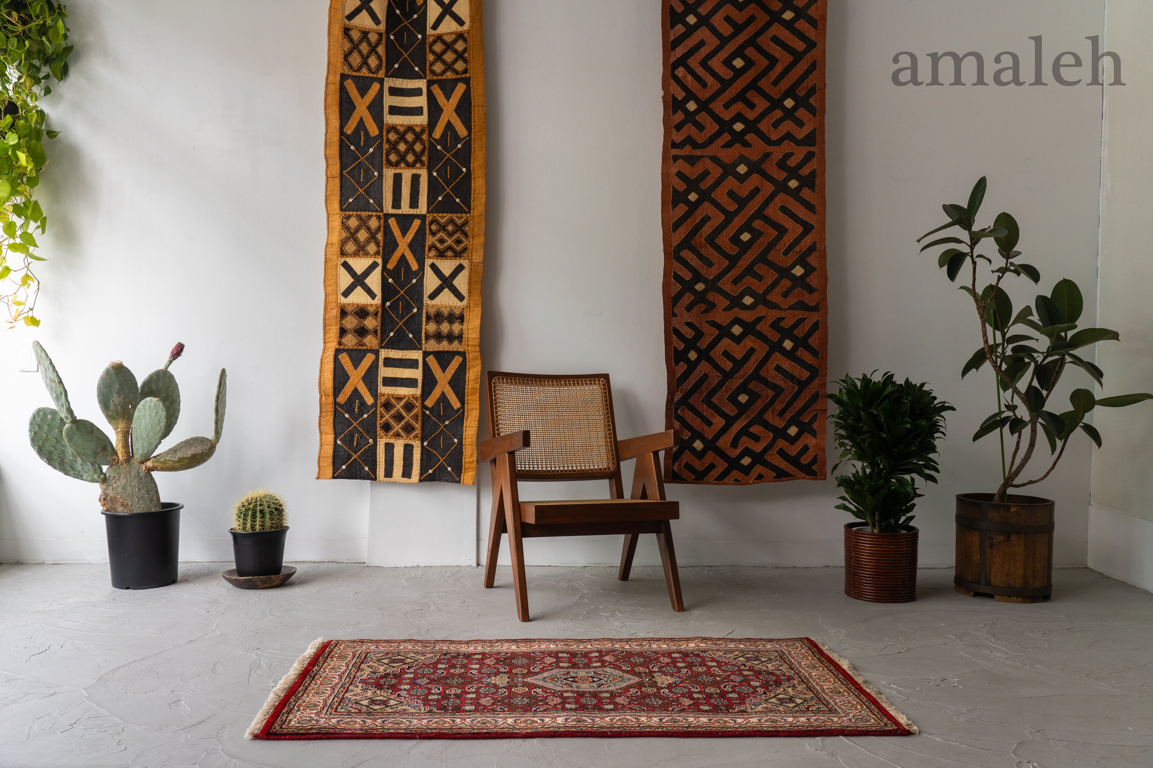 ALL PRODUCTS-ヴィンテージラグ・キルト・クバクロス・スツール