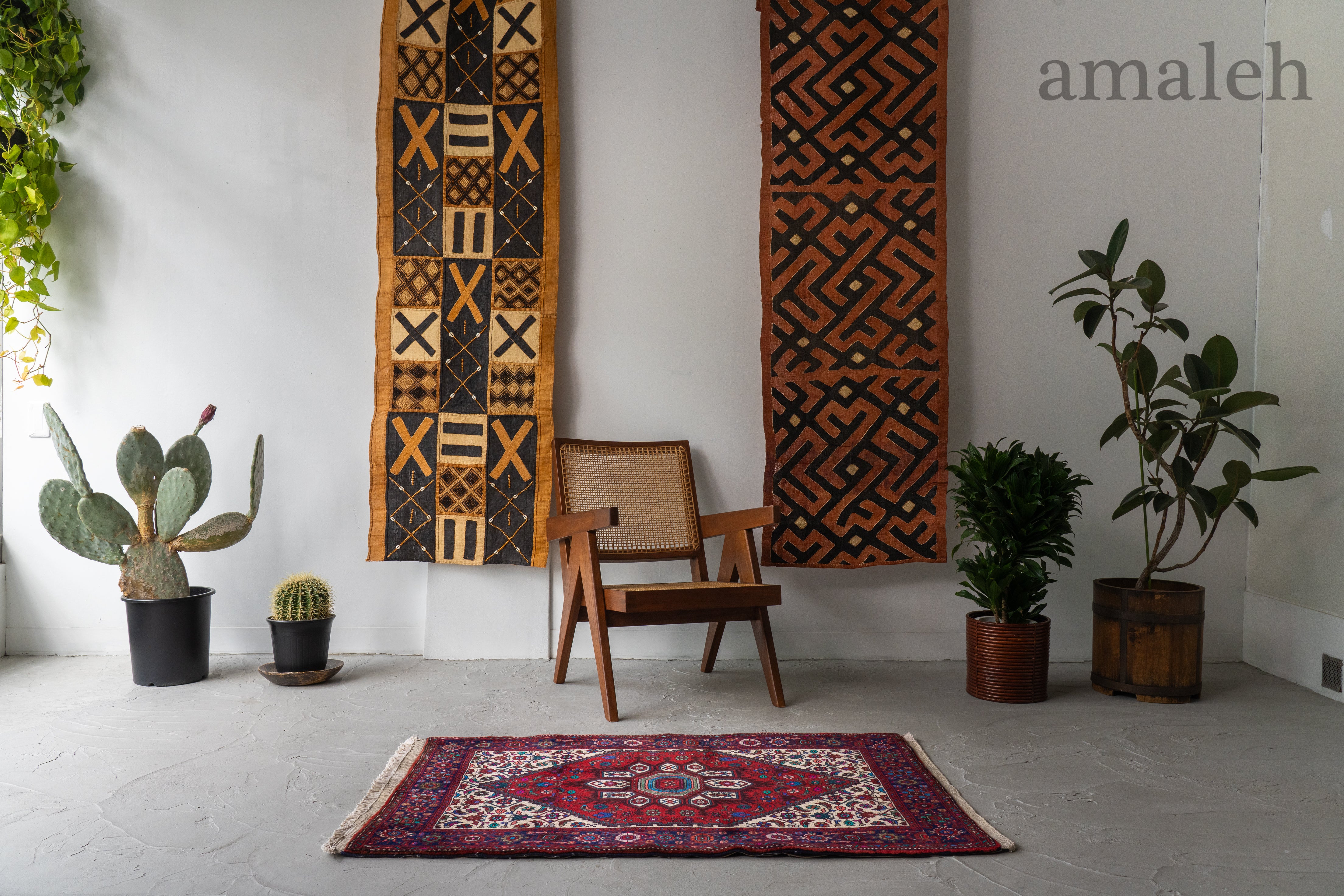 ALL PRODUCTS-ヴィンテージラグ・キルト・クバクロス・スツール