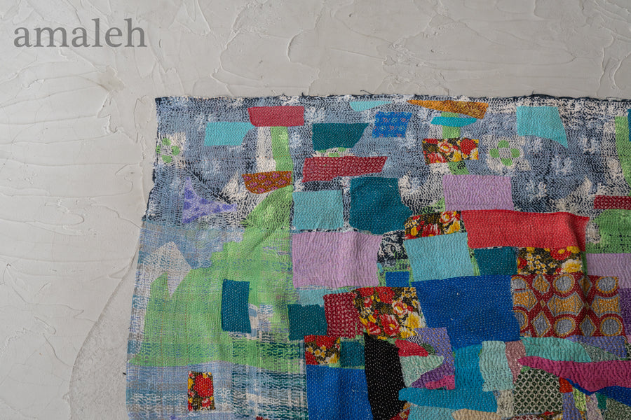 インド産　ヴィンテージ　カンタキルト　パッチワーク　手織り刺繍　手刺繍　ラリーキルト　ソファカバー　ヴィンテージ雑貨　民芸品　キルト専門店　amaleh