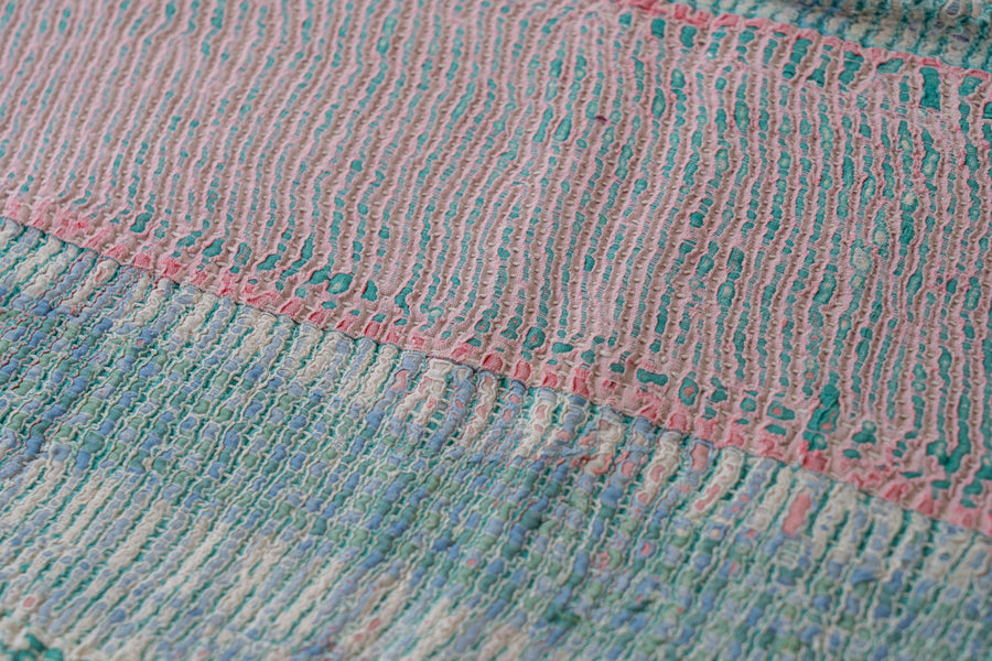 インド産　ヴィンテージ　カンタキルト　パッチワーク　手織り刺繍　手刺繍　ラリーキルト　ソファカバー　ヴィンテージ雑貨　民芸品　キルト専門店　amaleh