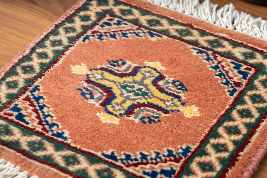 パキスタン産　1990年代　ミニラグ　ヴィンテージミニラグ　小さなサイズの絨毯　ヴィンテージラグ　手織り絨毯　ヴィンテージラグ専門店amaleh 通販