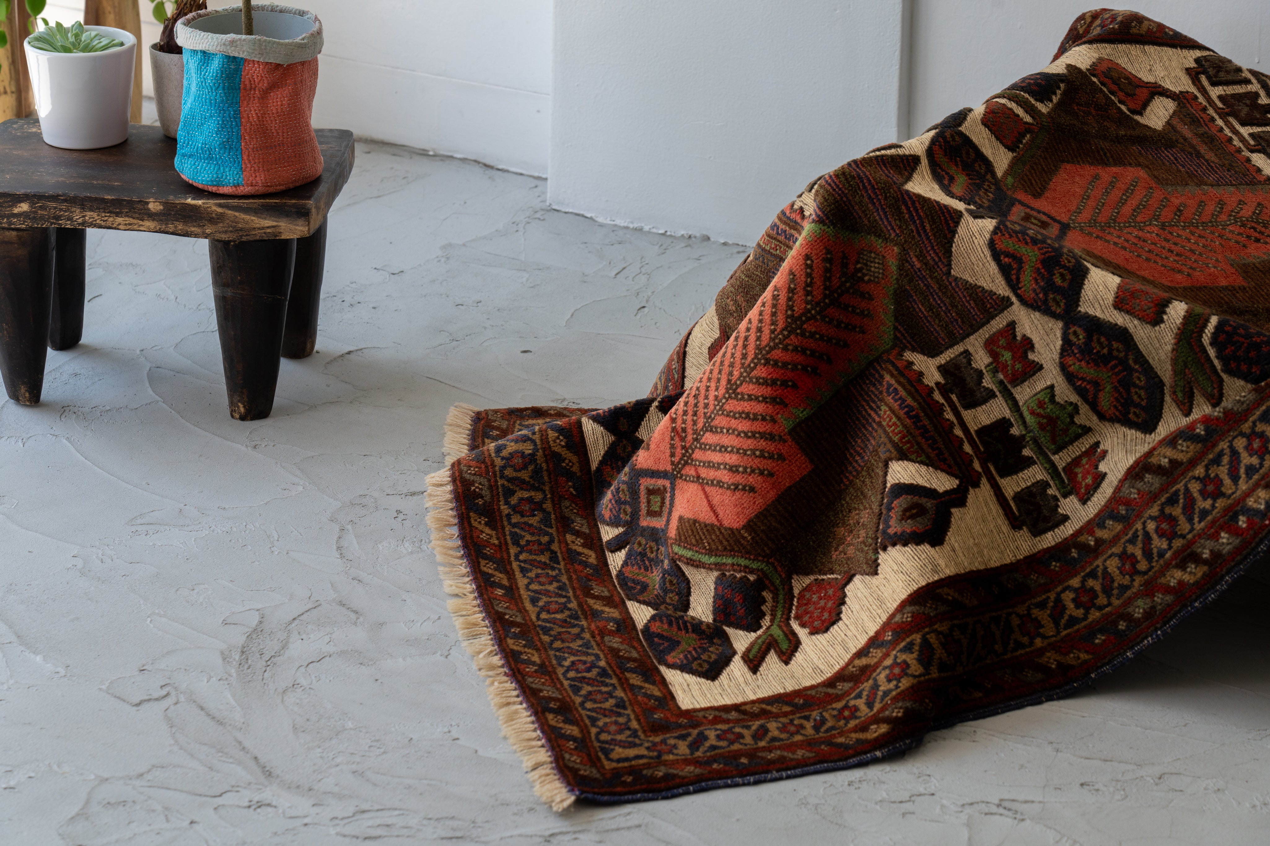 アフガニスタン産 1980年代 ヴィンテージラグ】バルーチ族