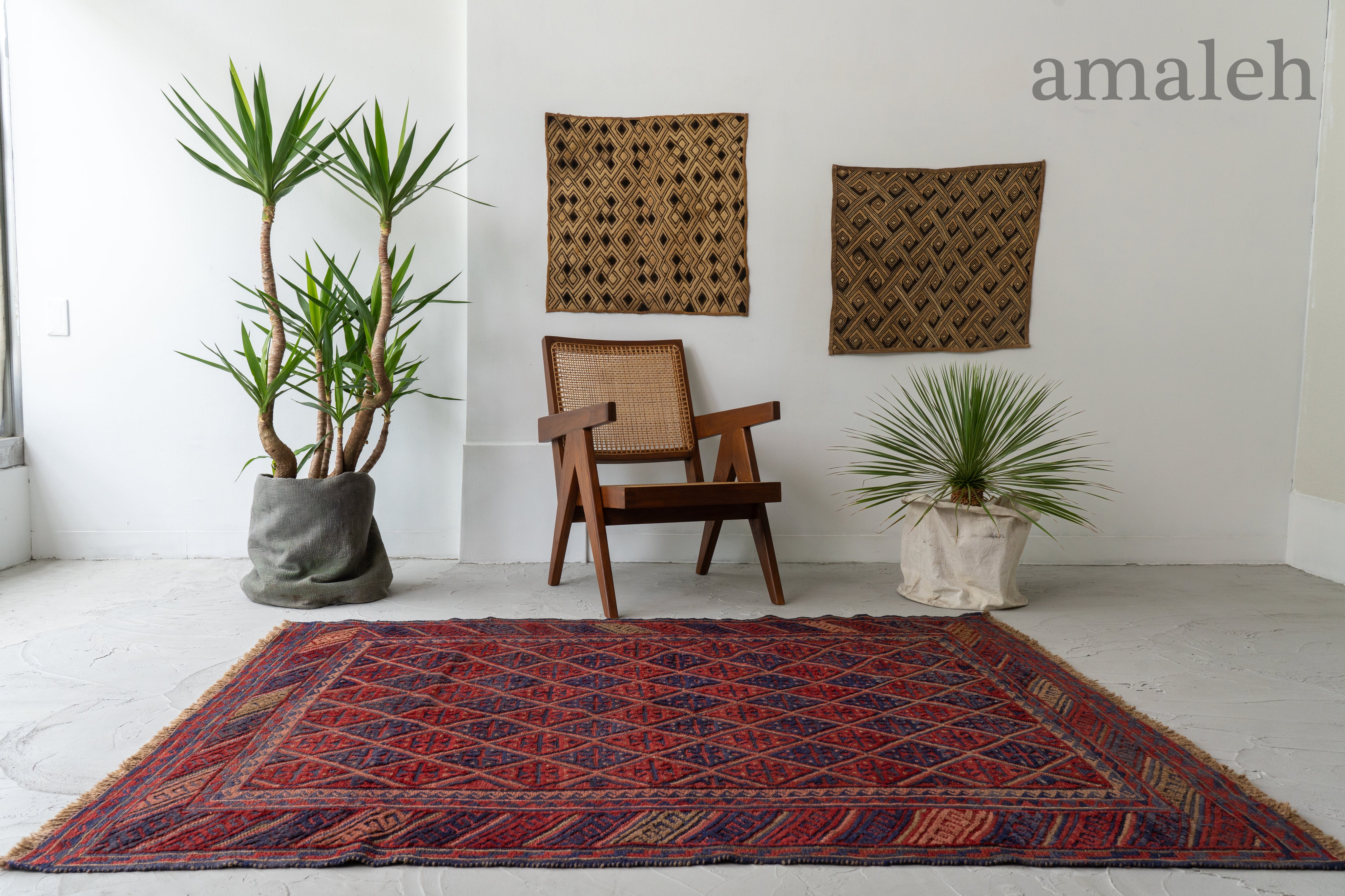 アフガニスタン産 1990年代 マシュワニラグ】ヴィンテージラグ専門店