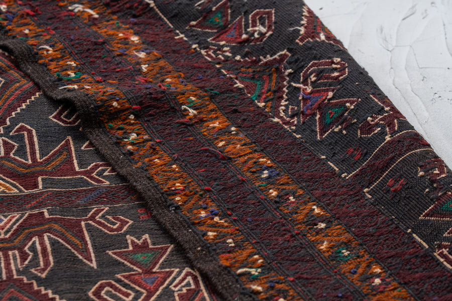 アフガニスタン産　1990年代　ヴィンテージラグ　バルーチ族が織るヴィンテージトライバルラグ　手織りで織られた本物の部族絨毯　北欧家具やモダン家具にもピッタリなキリム　ヴィンテージキリム　ヴィンテージラグ専門店amaleh　通販