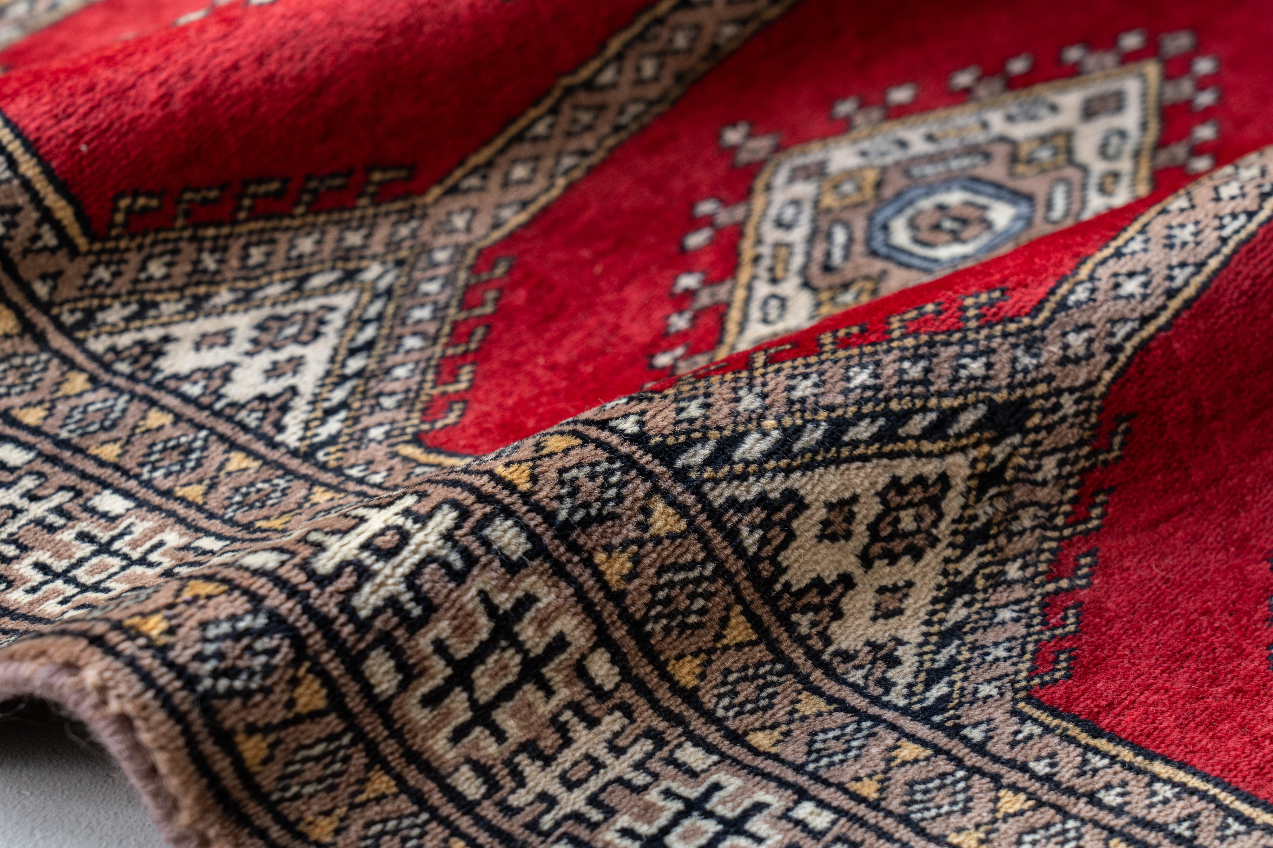 パキスタン産 1990年代 ヴィンテージラグ】パキスタンラグ