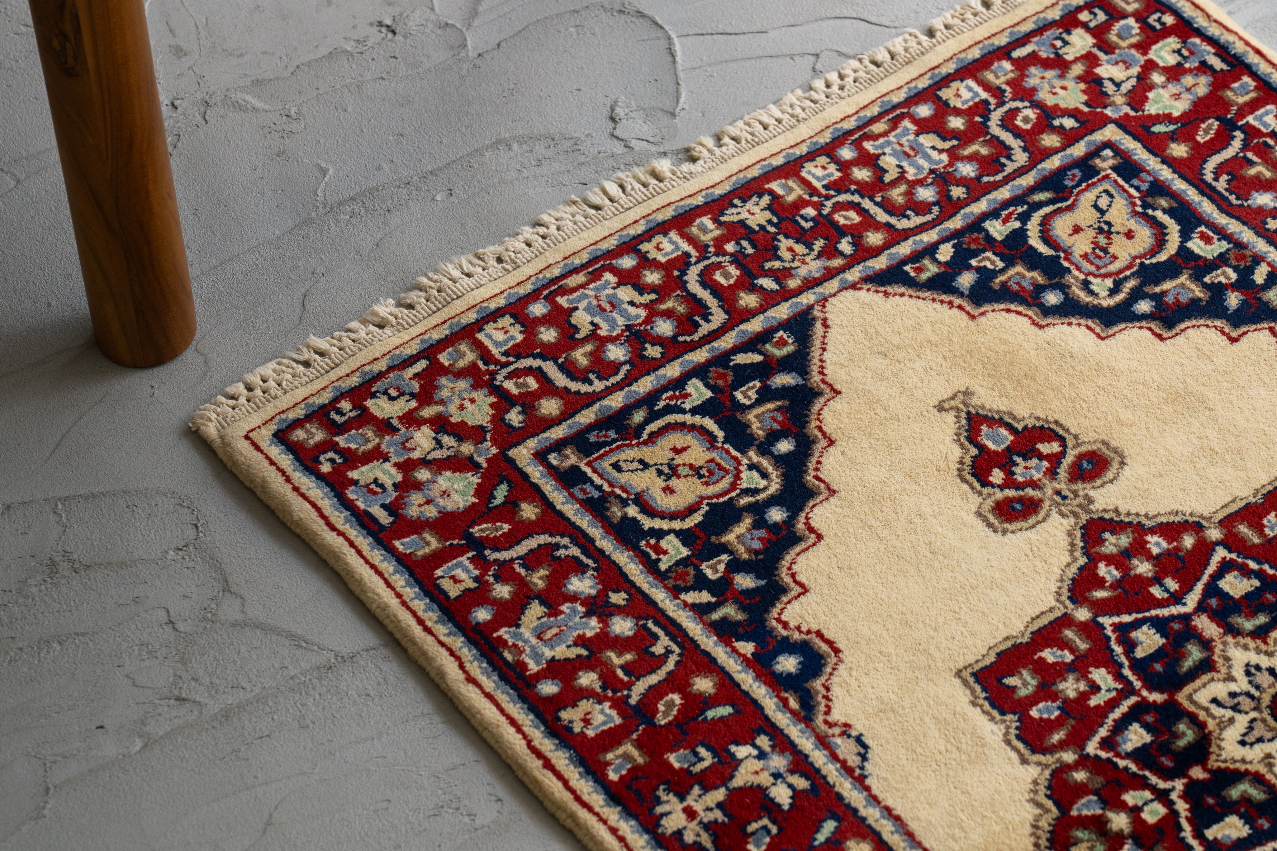 パキスタン産 1990年代 ヴィンテージラグ】パキスタンラグ