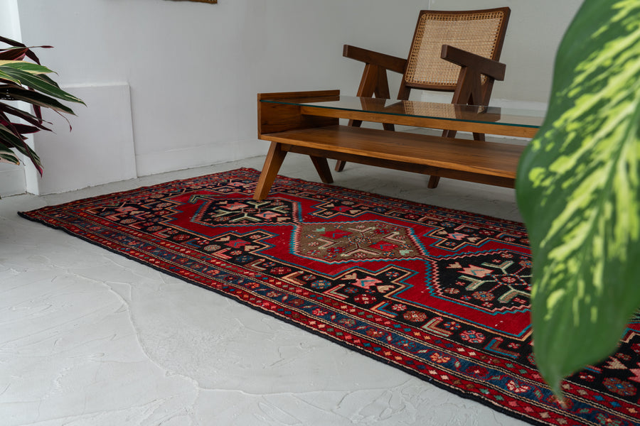 イラン産 1970年代 オールドラグ】ペルシャ絨毯-ヴィンテージラグ専門