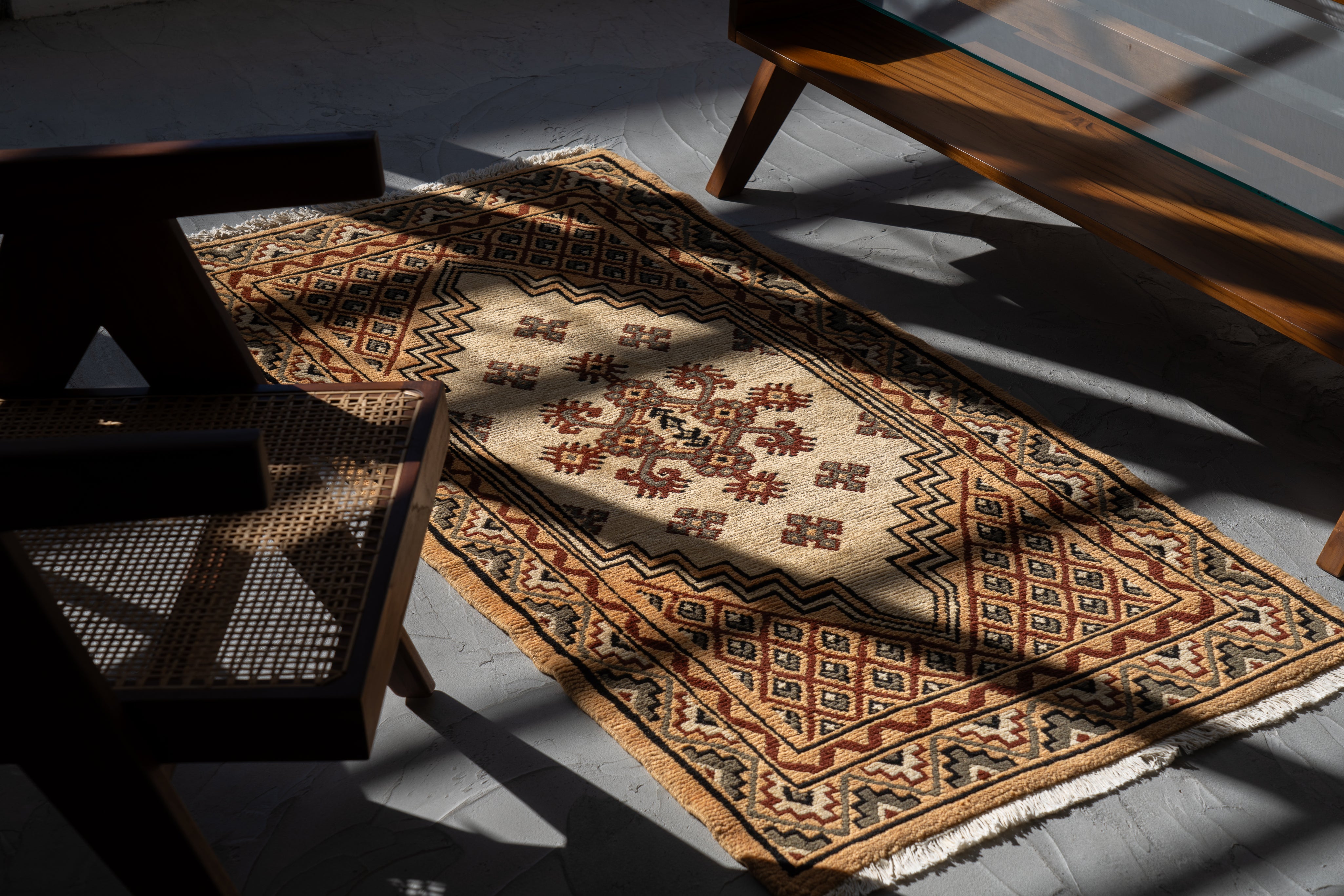 モロッコ産 ヴィンテージ ヴィンテージラグ】モロッカンラグ