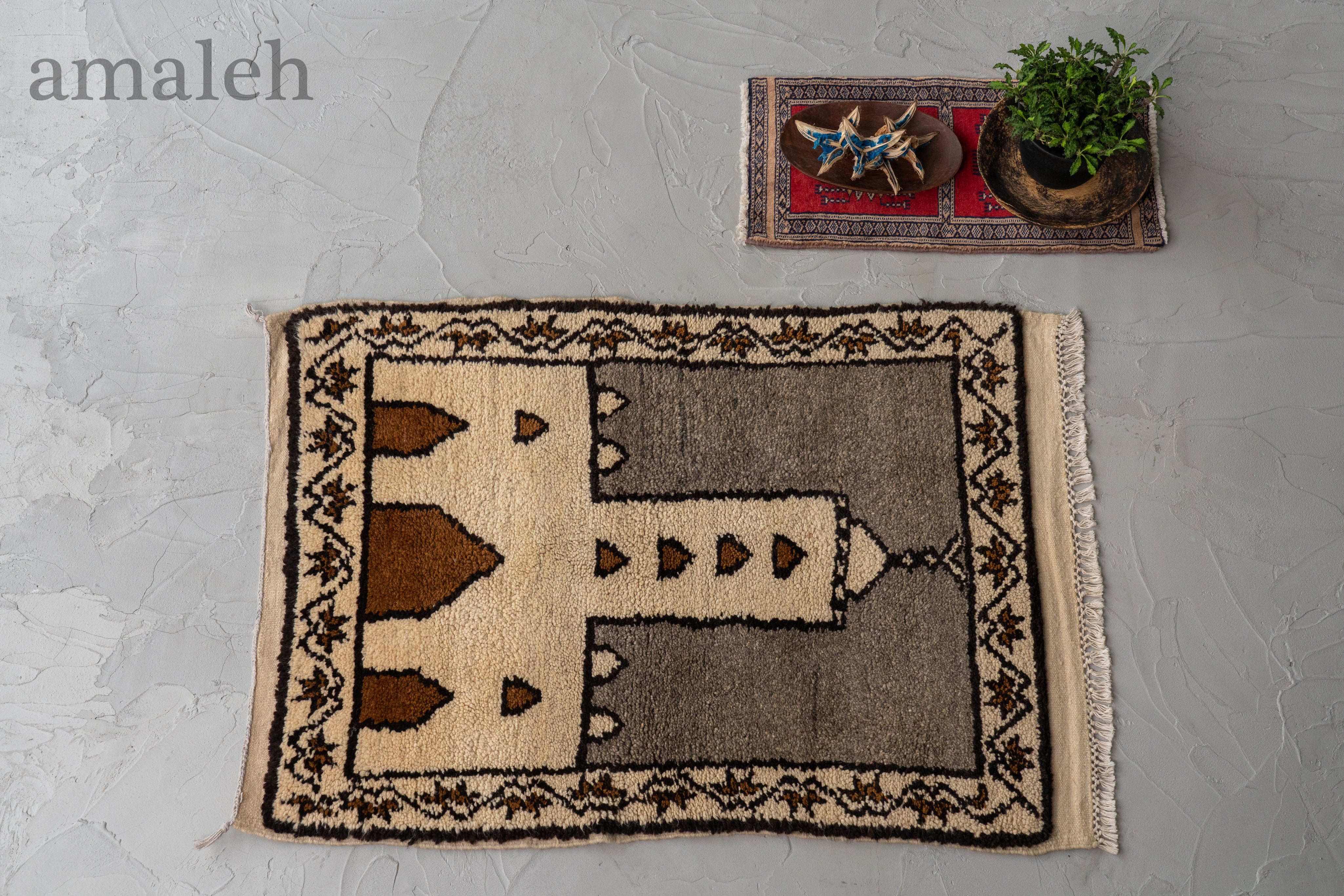 モロッコ産 ヴィンテージ ヴィンテージラグ】モロッカンラグ