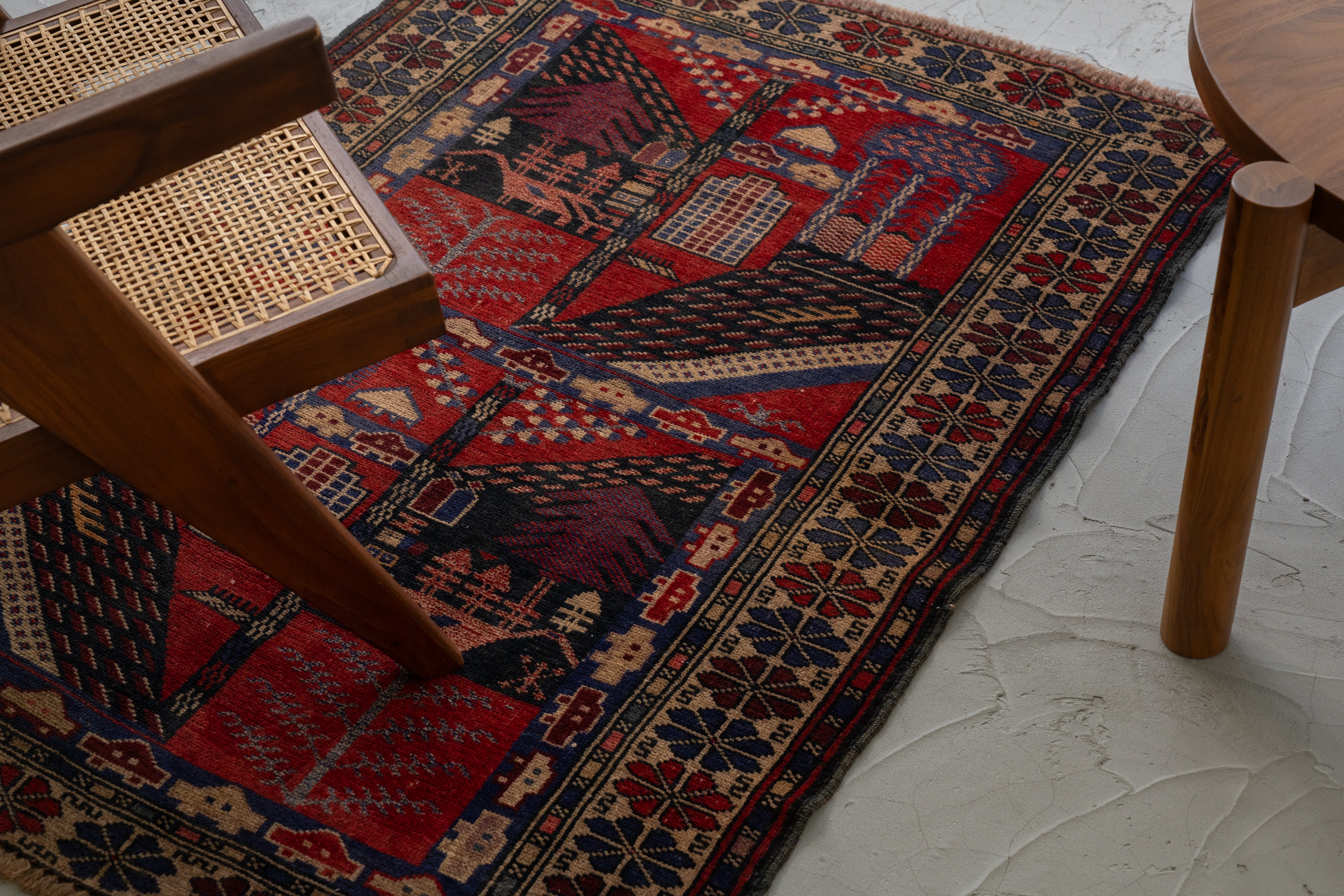 アフガニスタン産 1990年代 手織り絨毯】トライバルラグ-ヴィンテージ