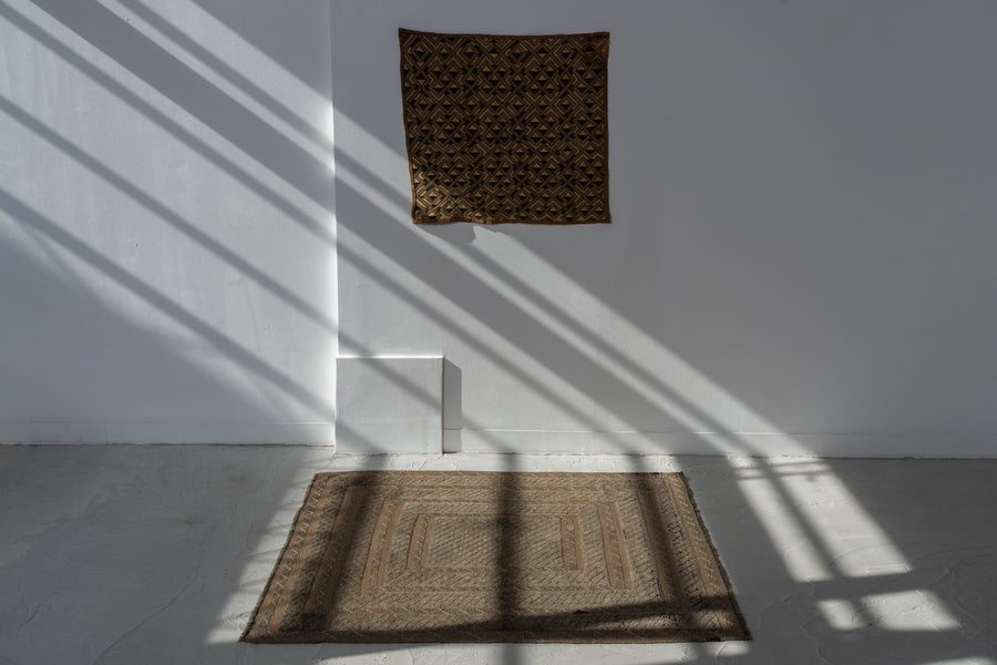 アフガニスタン産 1990年代 マシュワニラグ】トライバルラグ