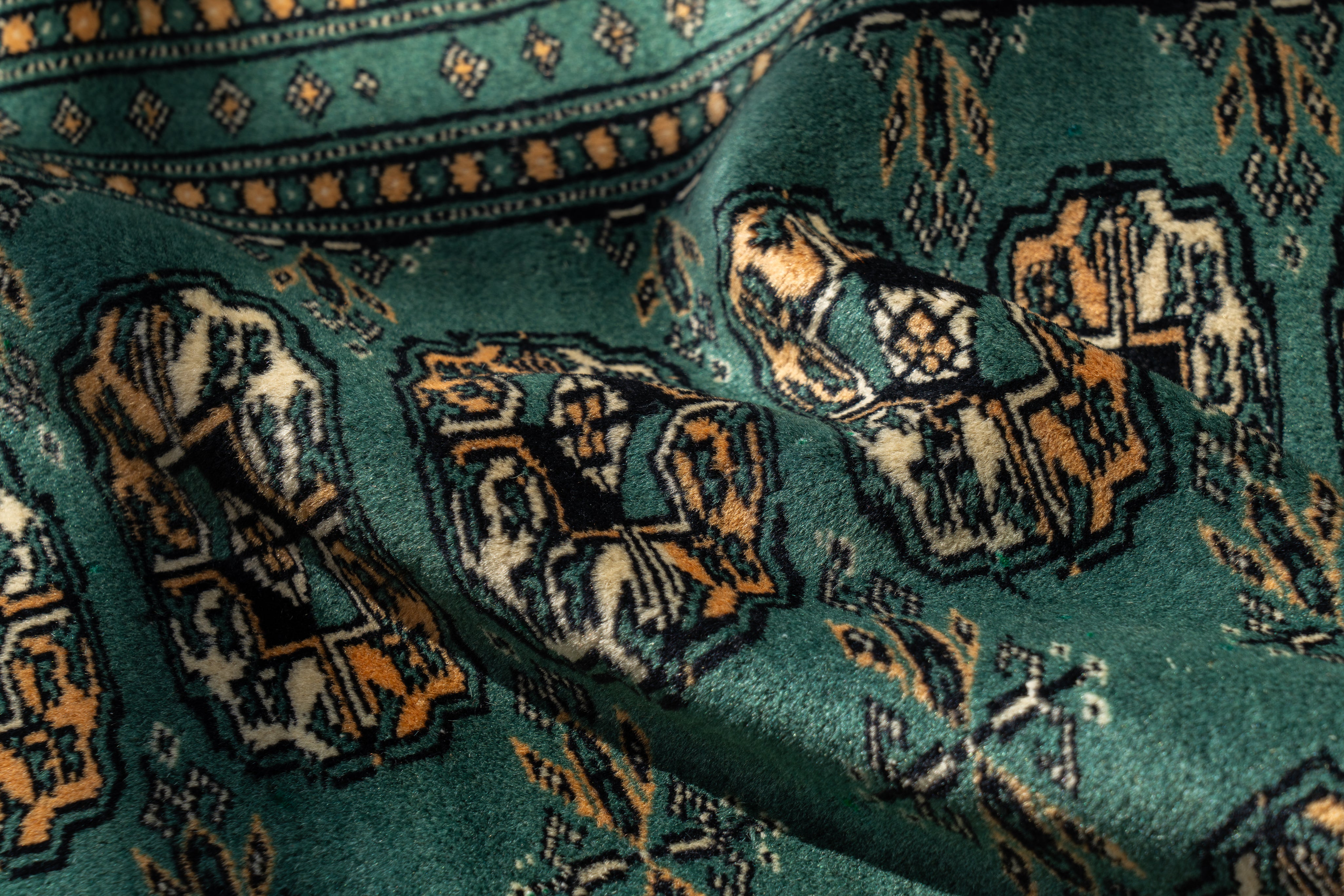 パキスタン産 1980年代 パキスタンラグ】手織り絨毯-ヴィンテージラグ