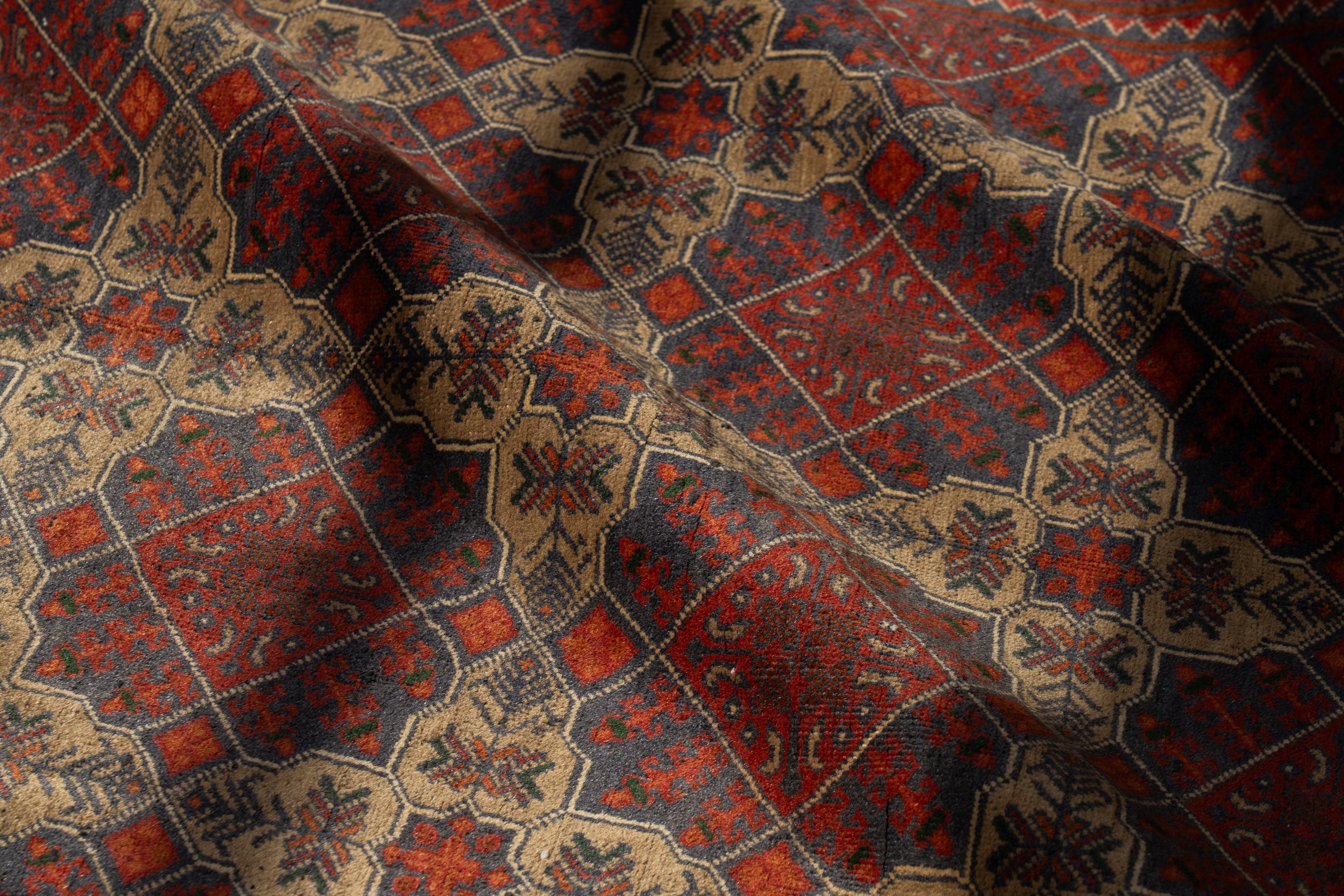 アフガニスタン産 1980年代 トルクメンラグ】トライバルラグ